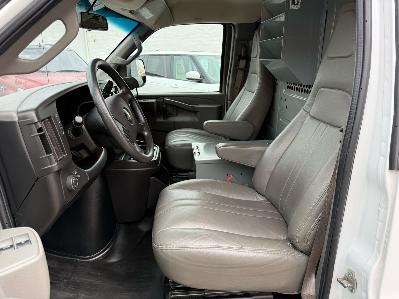 Chevrolet Express 2500 Cargo 2020