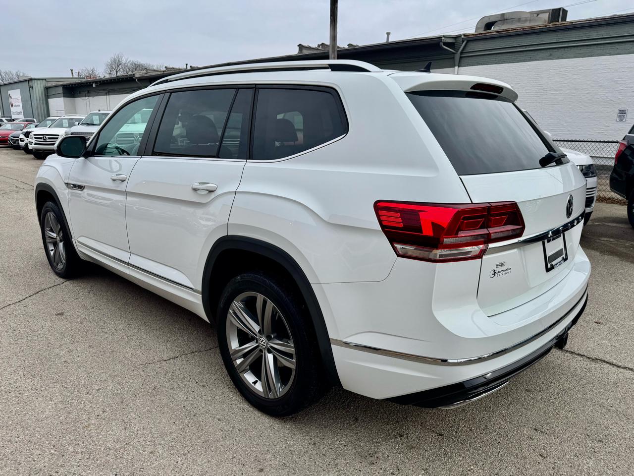 Volkswagen Atlas V6 SE w/Technology R-Line 4MOTION 2019