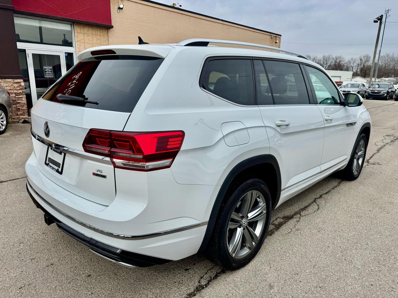 Volkswagen Atlas V6 SE w/Technology R-Line 4MOTION 2019