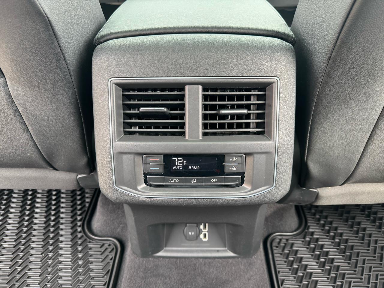 Volkswagen Atlas V6 SE w/Technology R-Line 4MOTION 2019