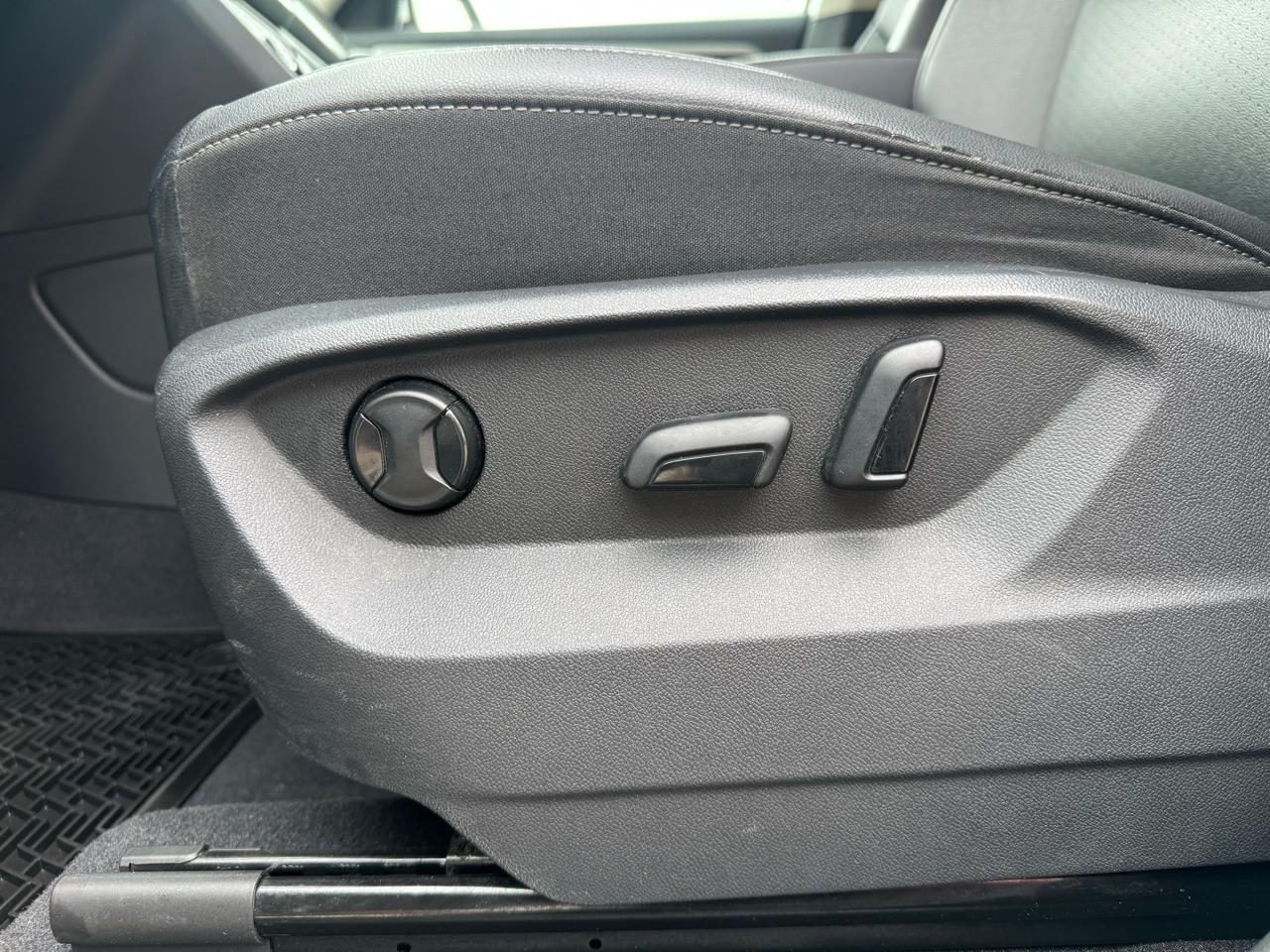 Volkswagen Atlas V6 SE w/Technology R-Line 4MOTION 2019