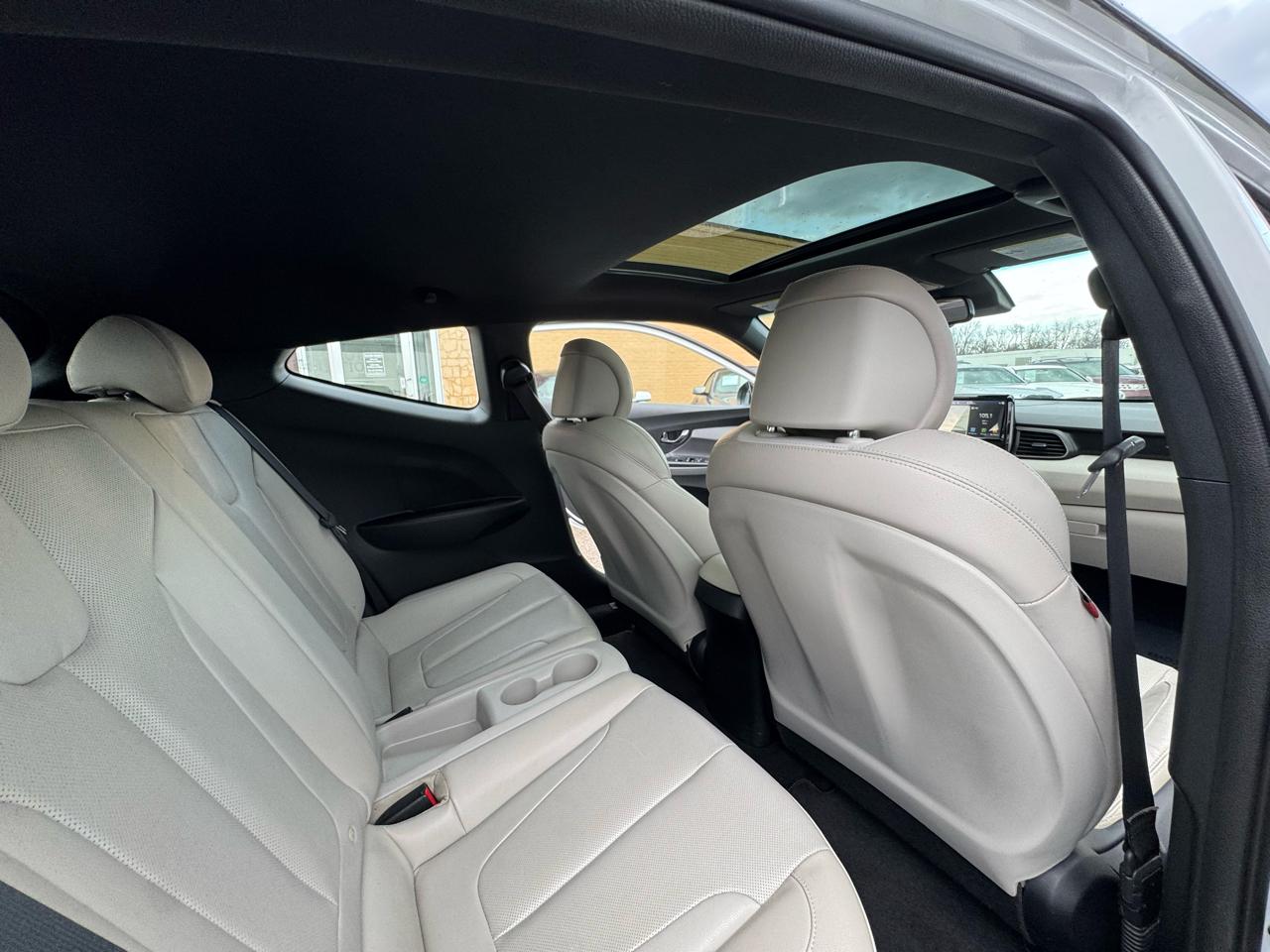 Hyundai Veloster  2019