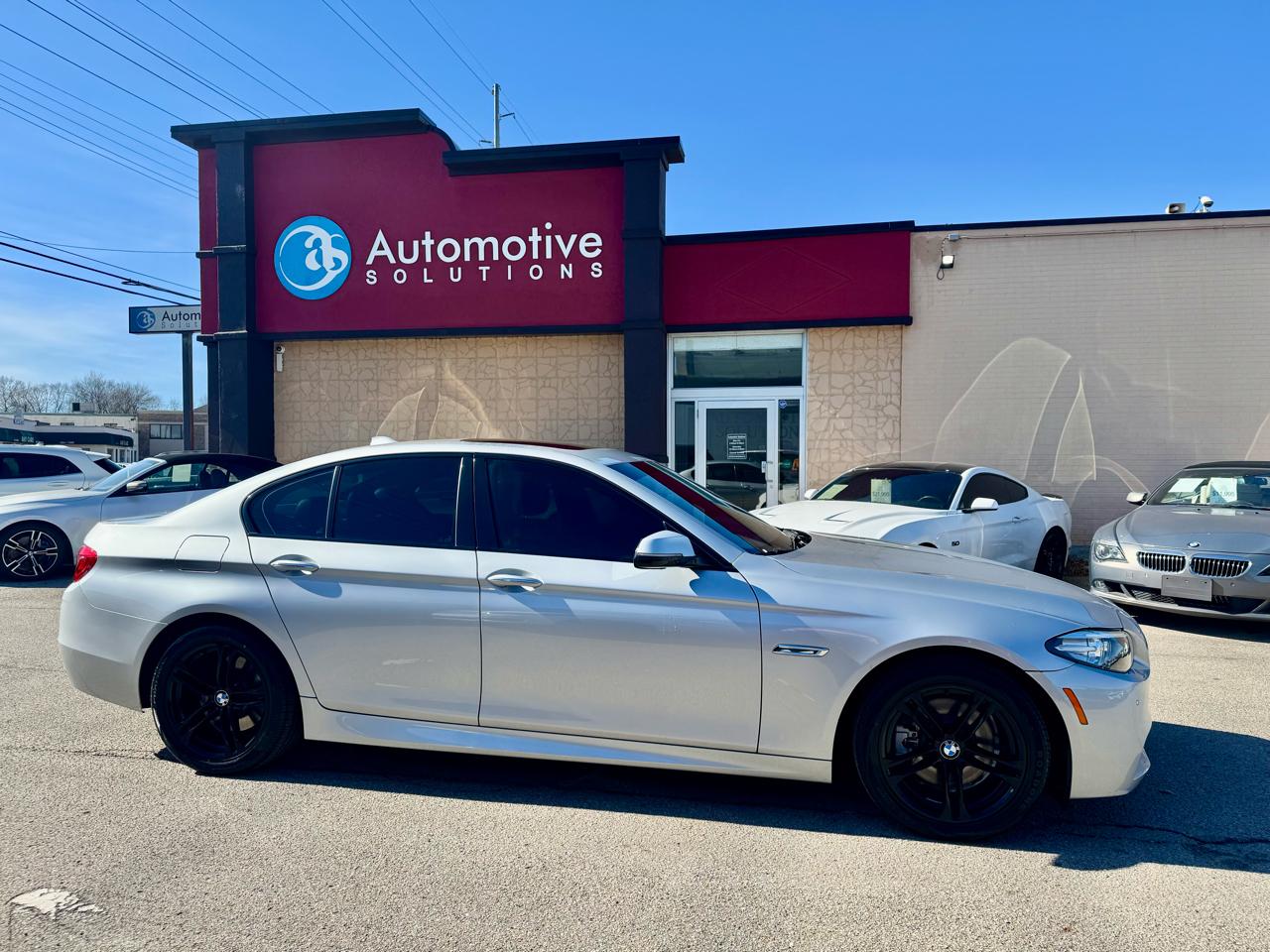 BMW 5-Series 528i 2015