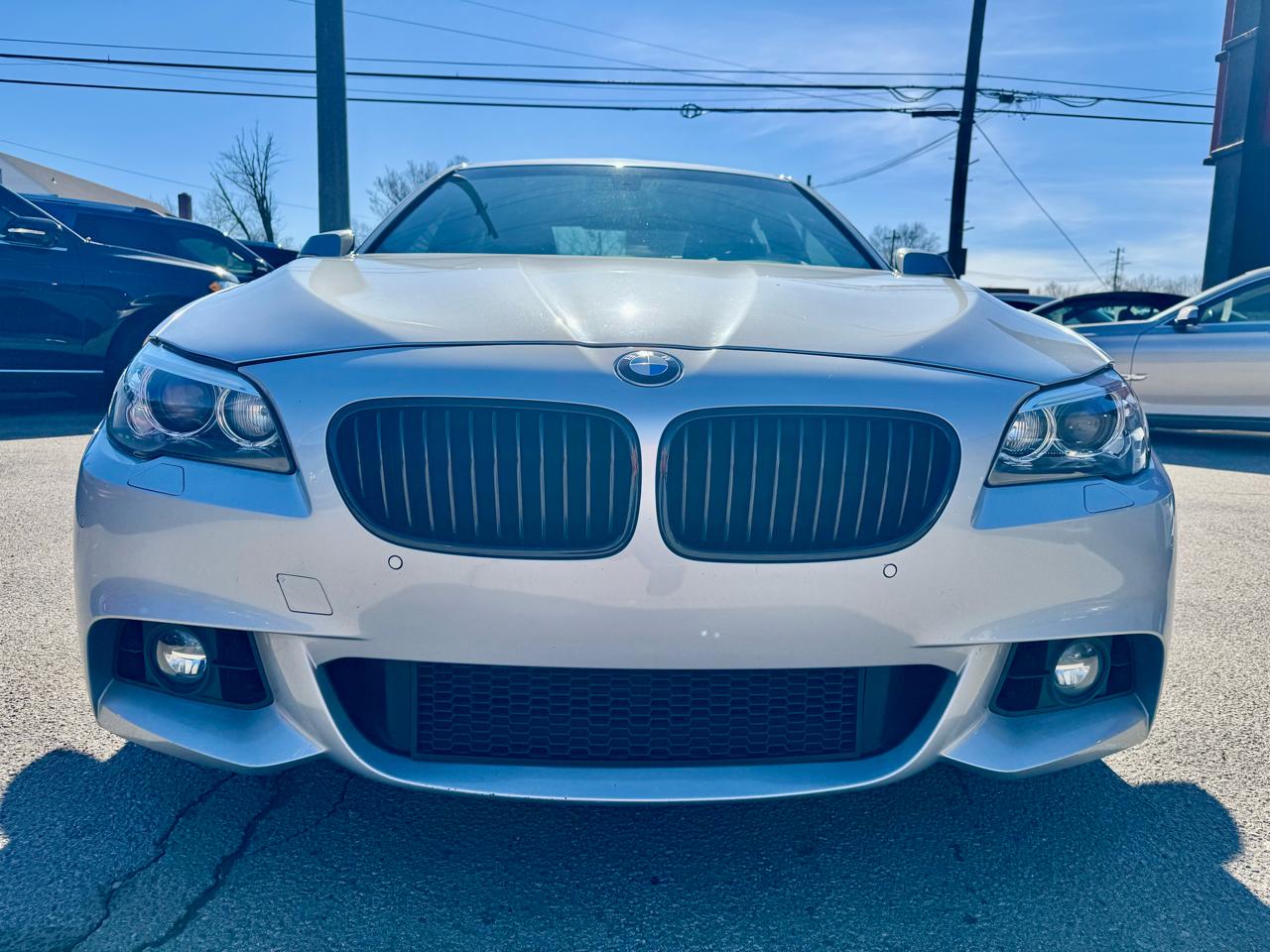 BMW 5-Series 528i 2015