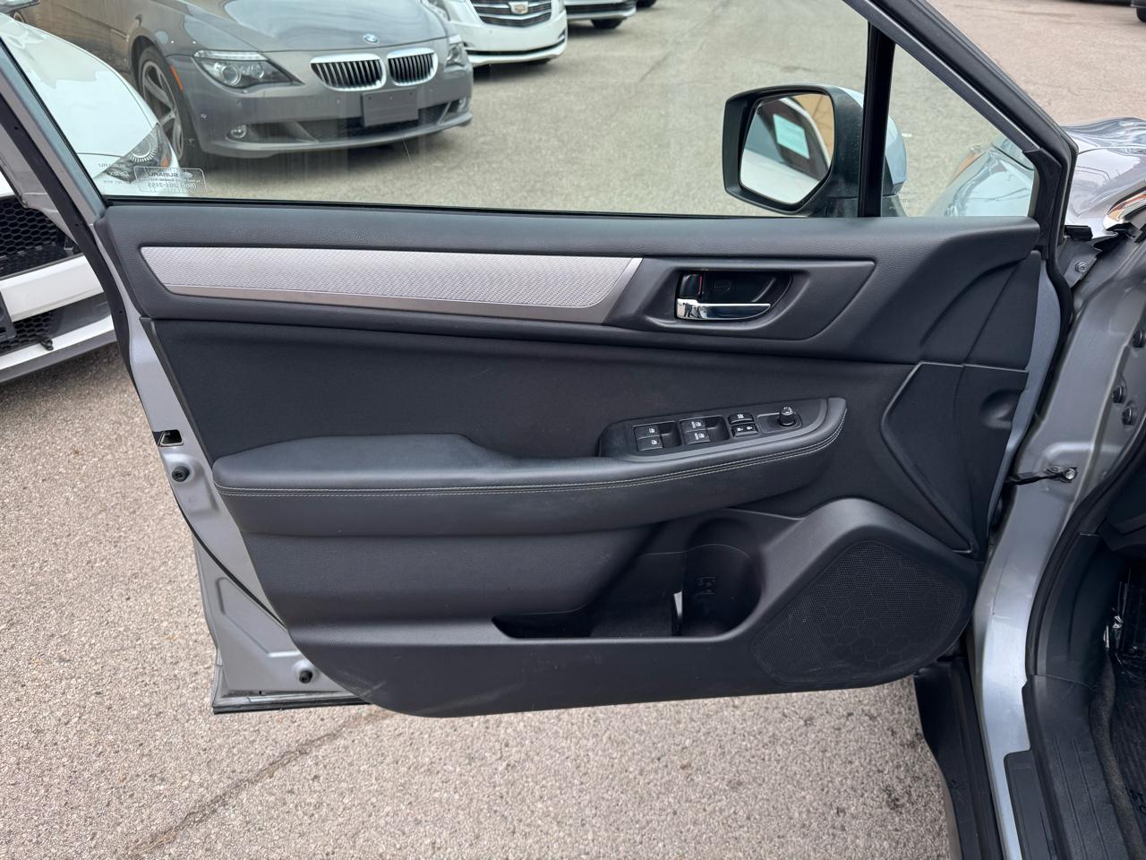 Subaru Outback 2.5i Premium 2015