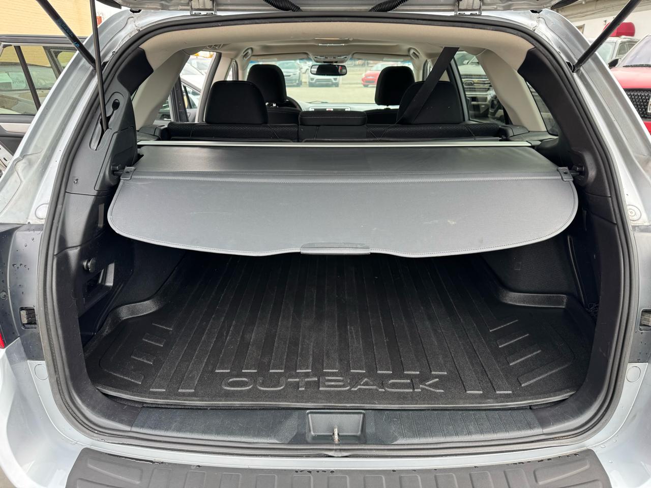 Subaru Outback 2.5i Premium 2015