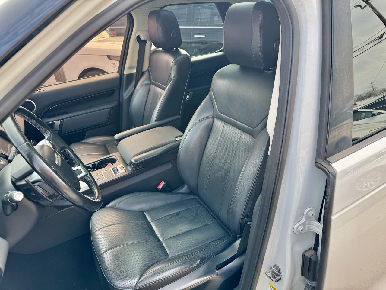 Land Rover Discovery SE 2017