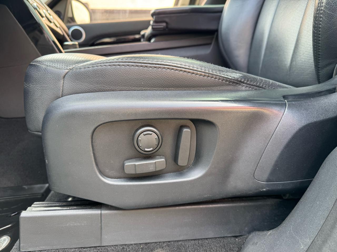 Land Rover Discovery SE 2017