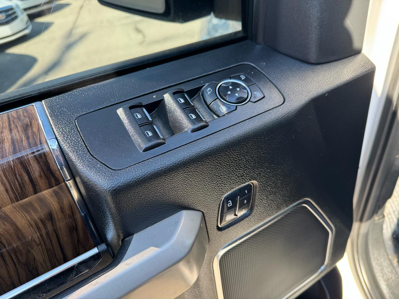 Ford F-150 Lariat SuperCrew 5.5-ft. Bed 4WD 2018