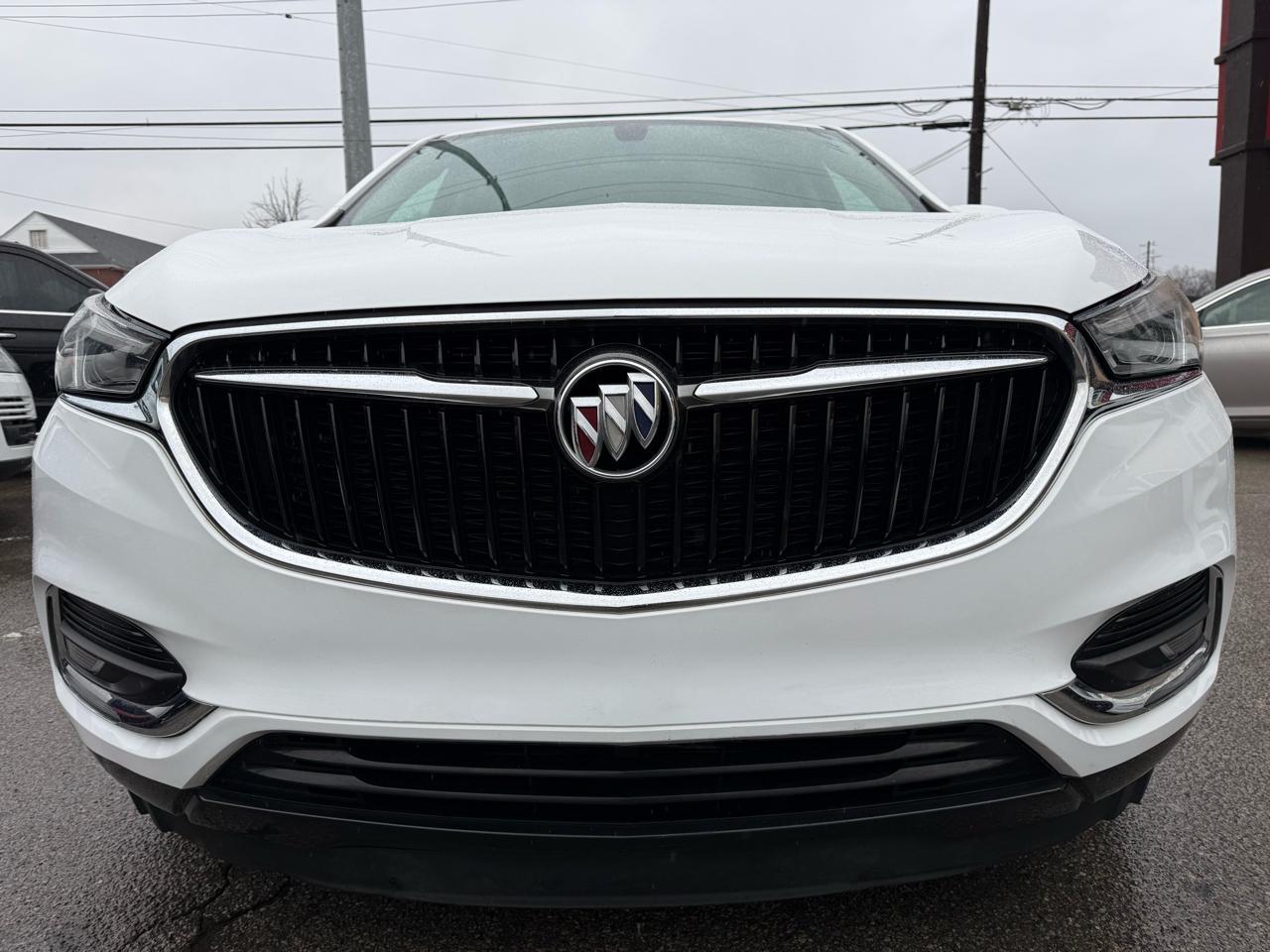 Buick Enclave Essence FWD 2018