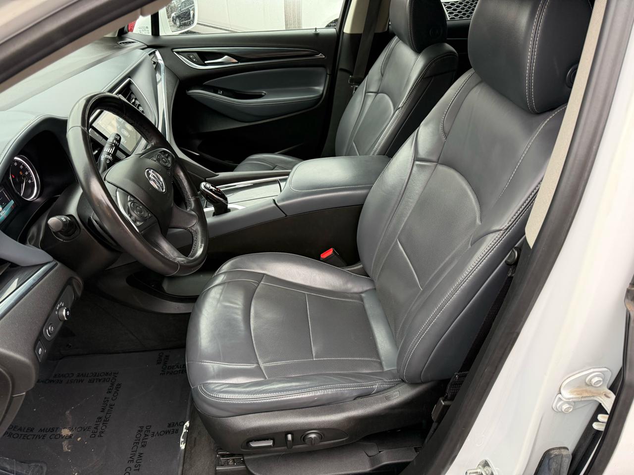 Buick Enclave Essence FWD 2018