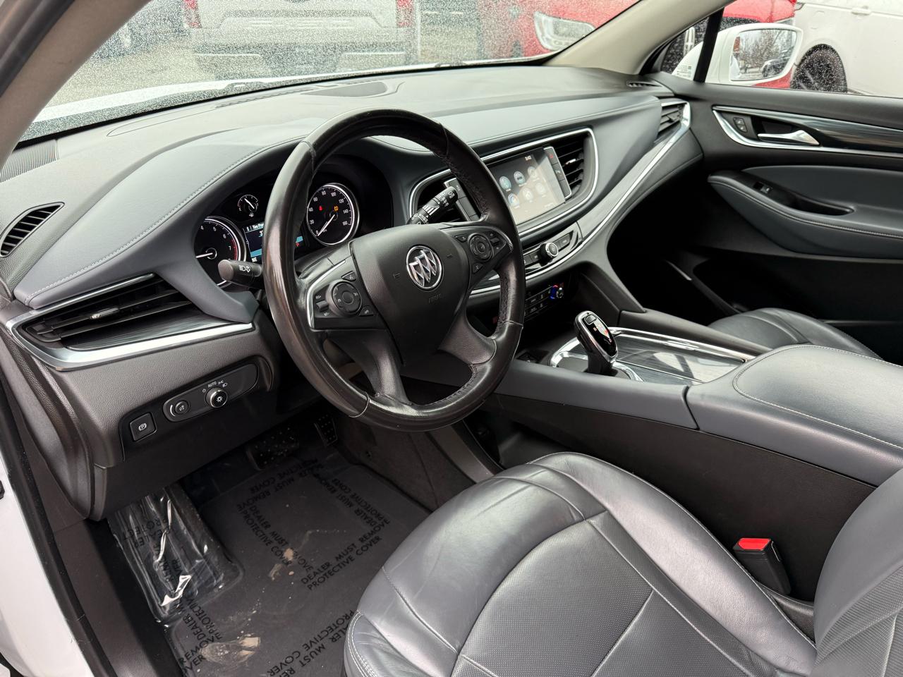 Buick Enclave Essence FWD 2018