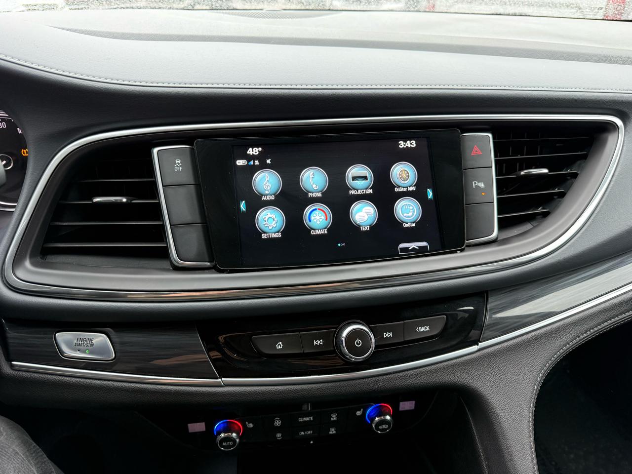 Buick Enclave Essence FWD 2018