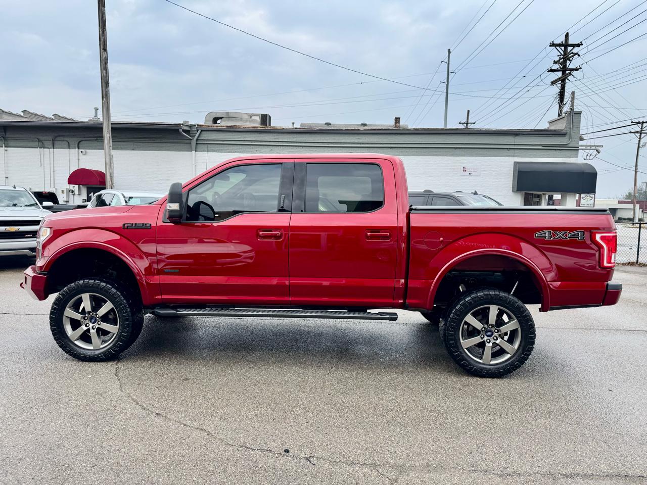 Ford F-150 XLT SuperCrew 5.5-ft. Bed 4WD 2017