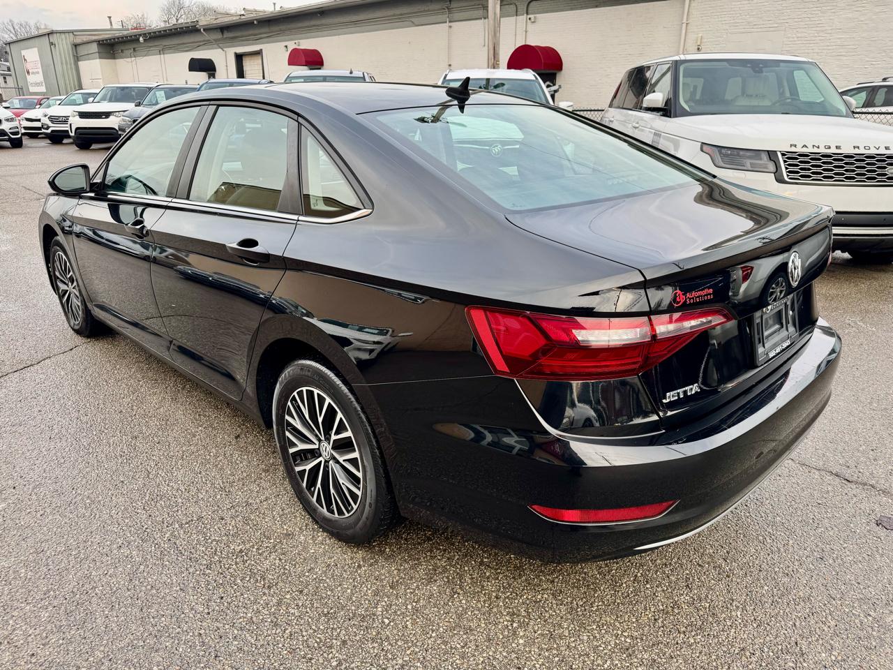 Volkswagen Jetta 1.4T S 8A 2021