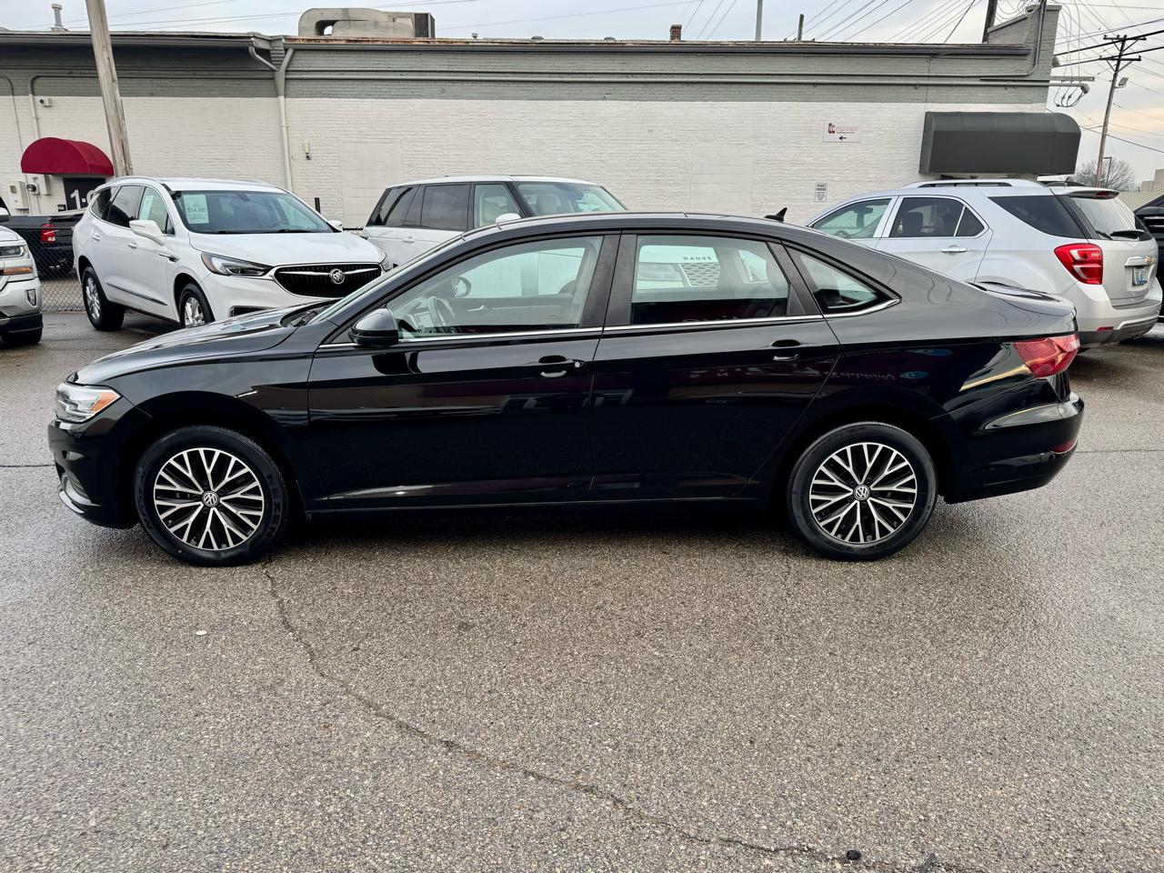 Volkswagen Jetta 1.4T S 8A 2021