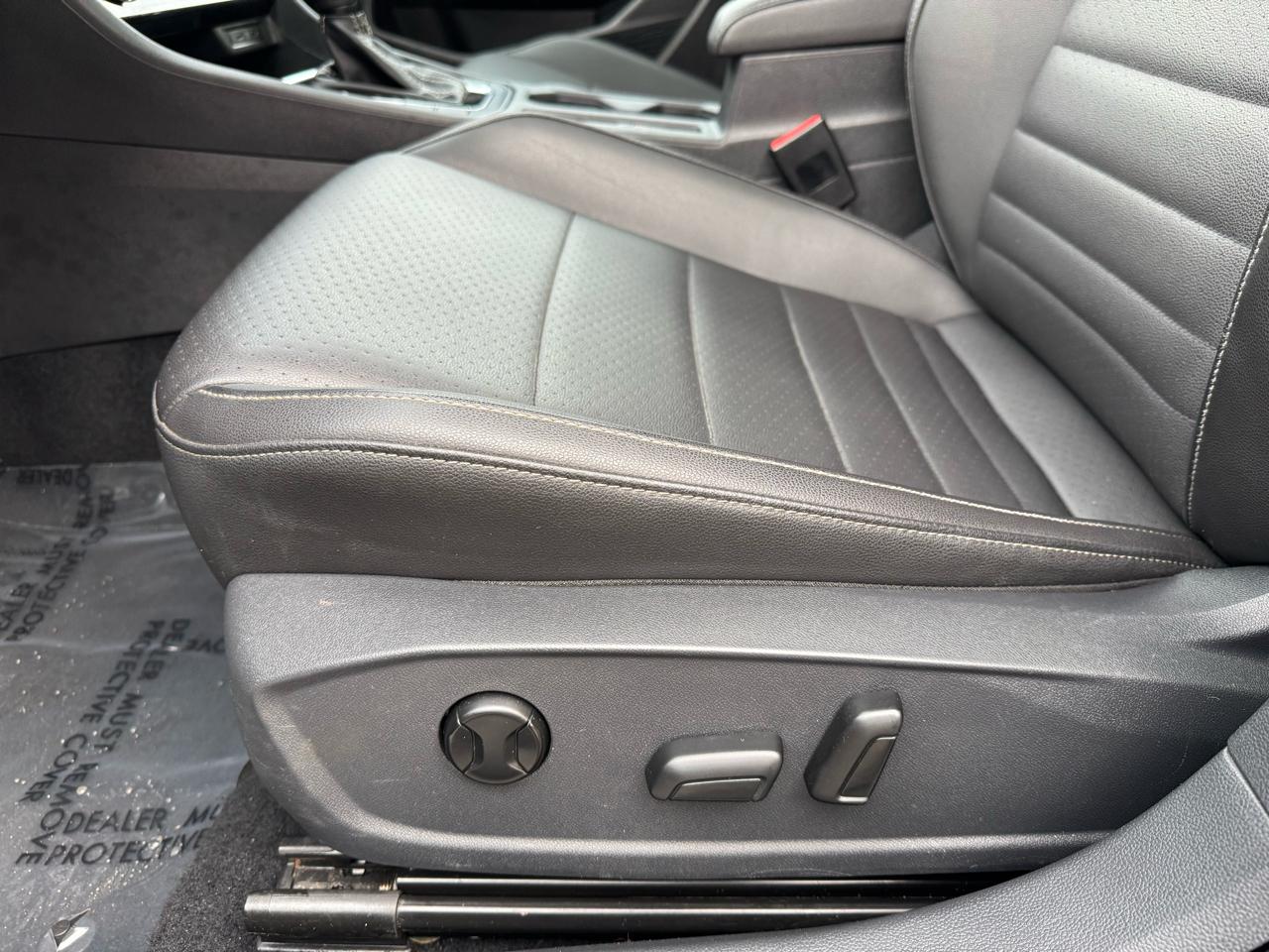 Volkswagen Jetta 1.4T S 8A 2021