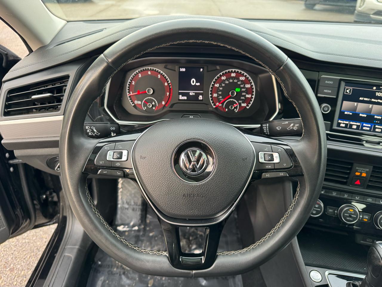 Volkswagen Jetta 1.4T S 8A 2021