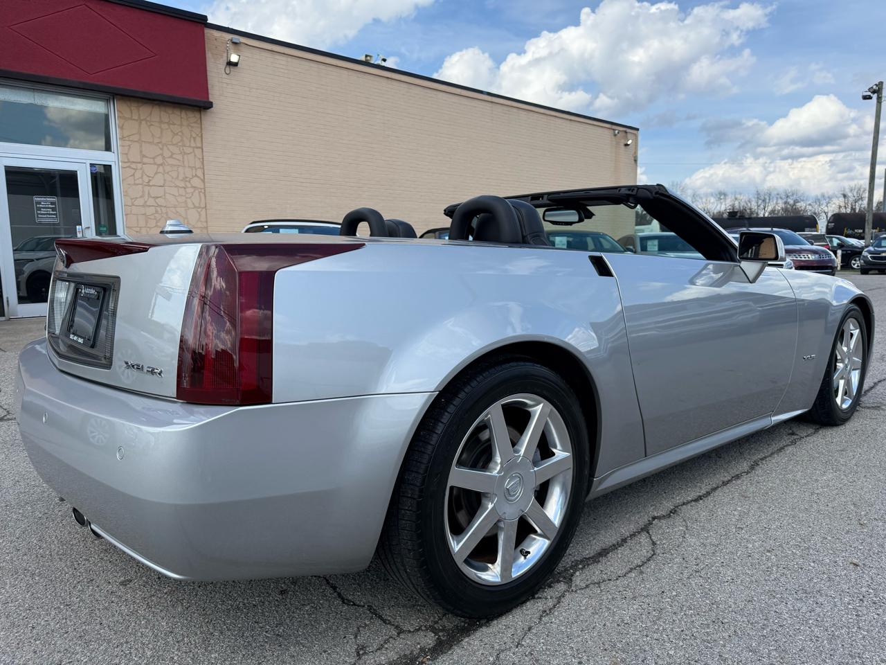 Cadillac XLR Convertible 2004