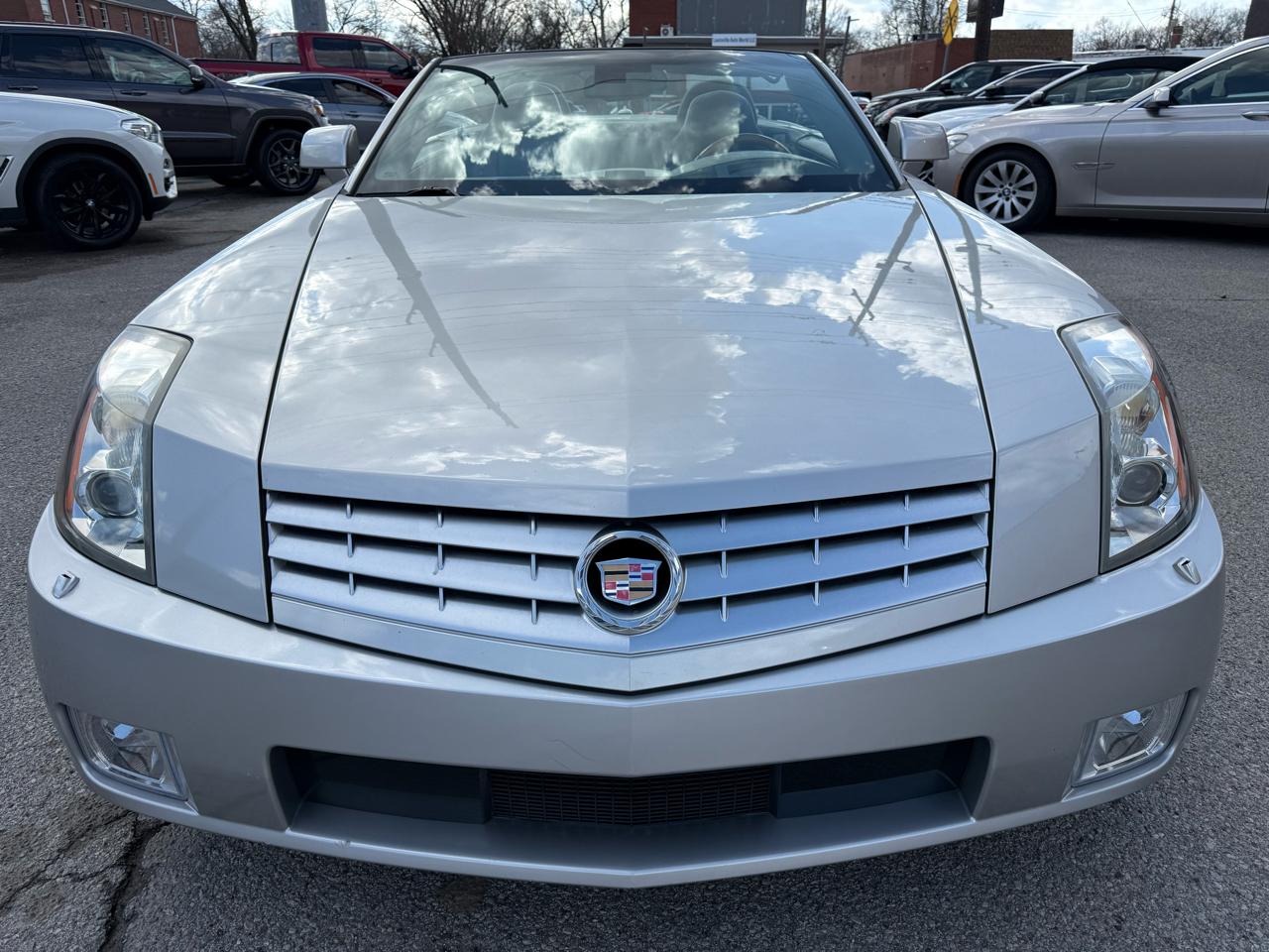 Cadillac XLR Convertible 2004