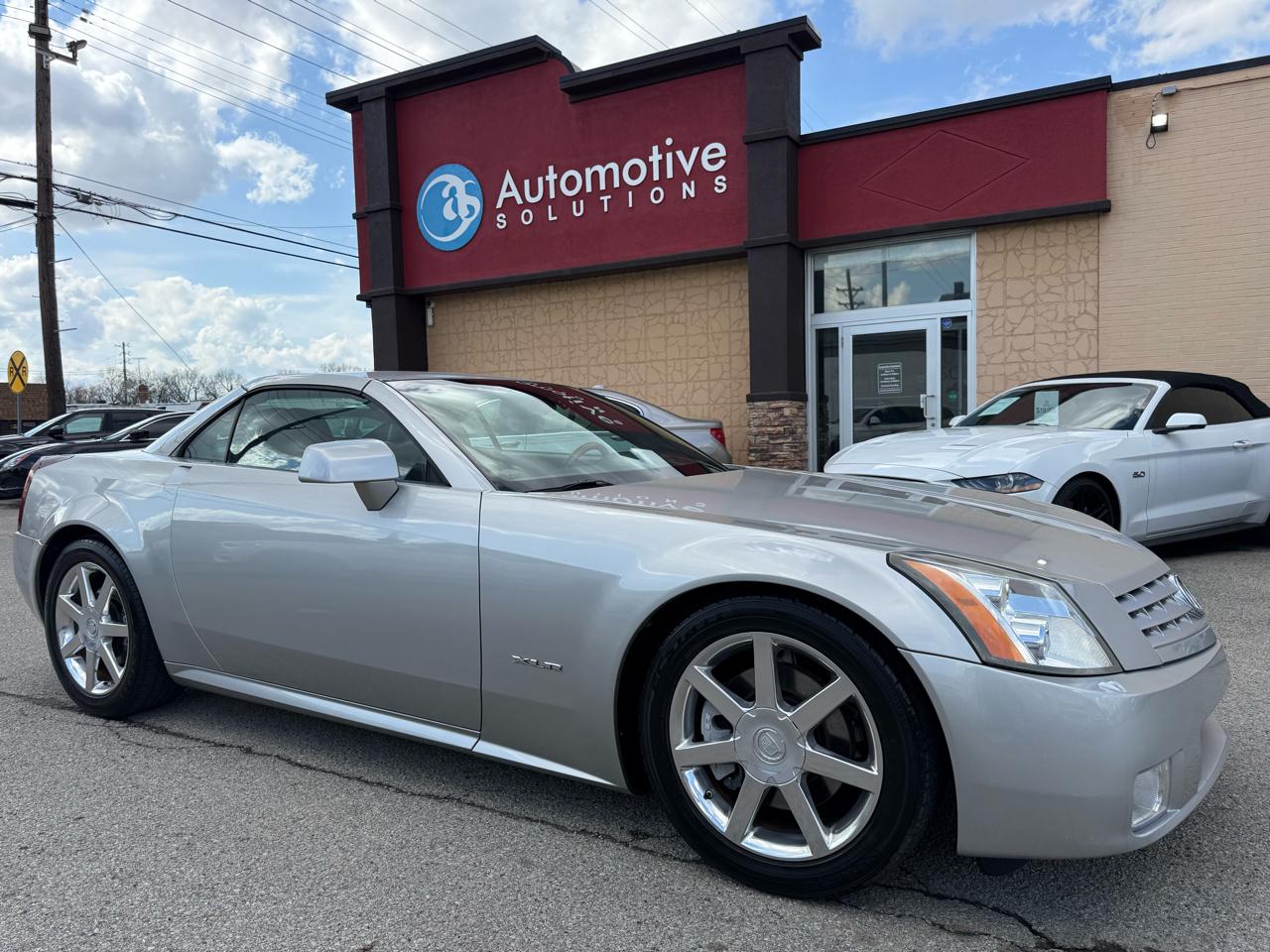 Cadillac XLR Convertible 2004