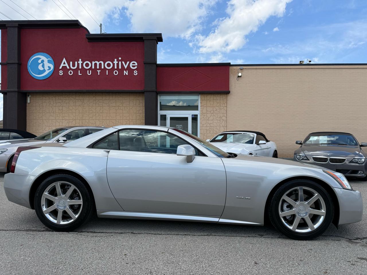 Cadillac XLR Convertible 2004
