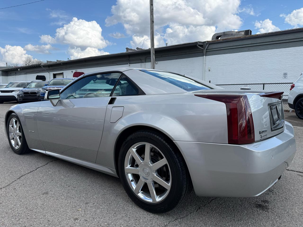 Cadillac XLR Convertible 2004
