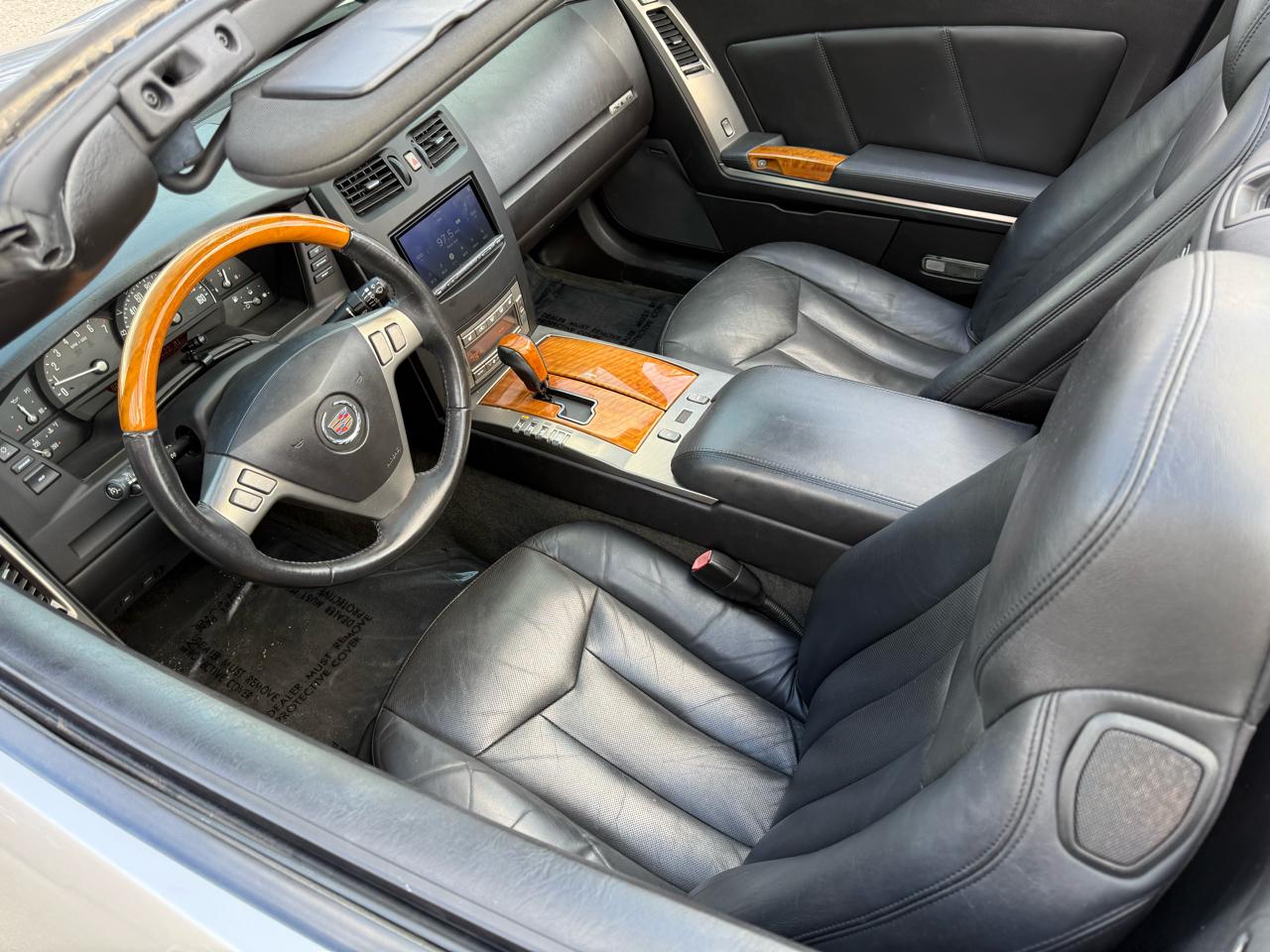 Cadillac XLR Convertible 2004