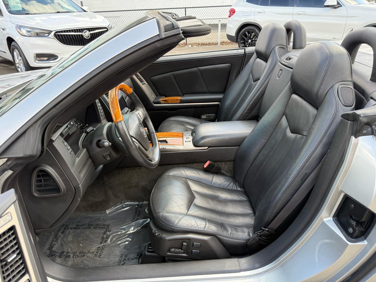 Cadillac XLR Convertible 2004