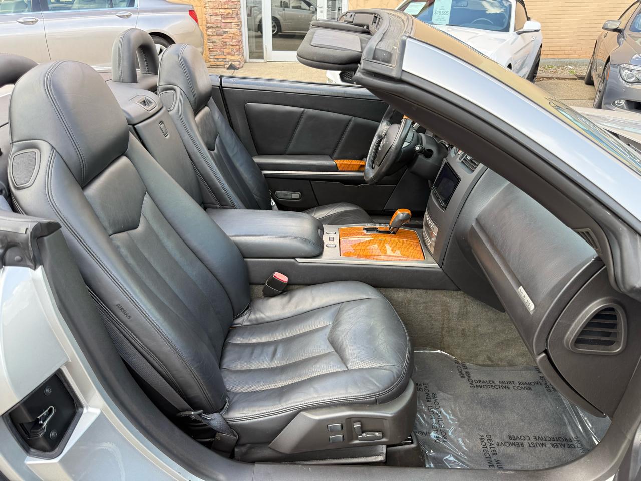 Cadillac XLR Convertible 2004