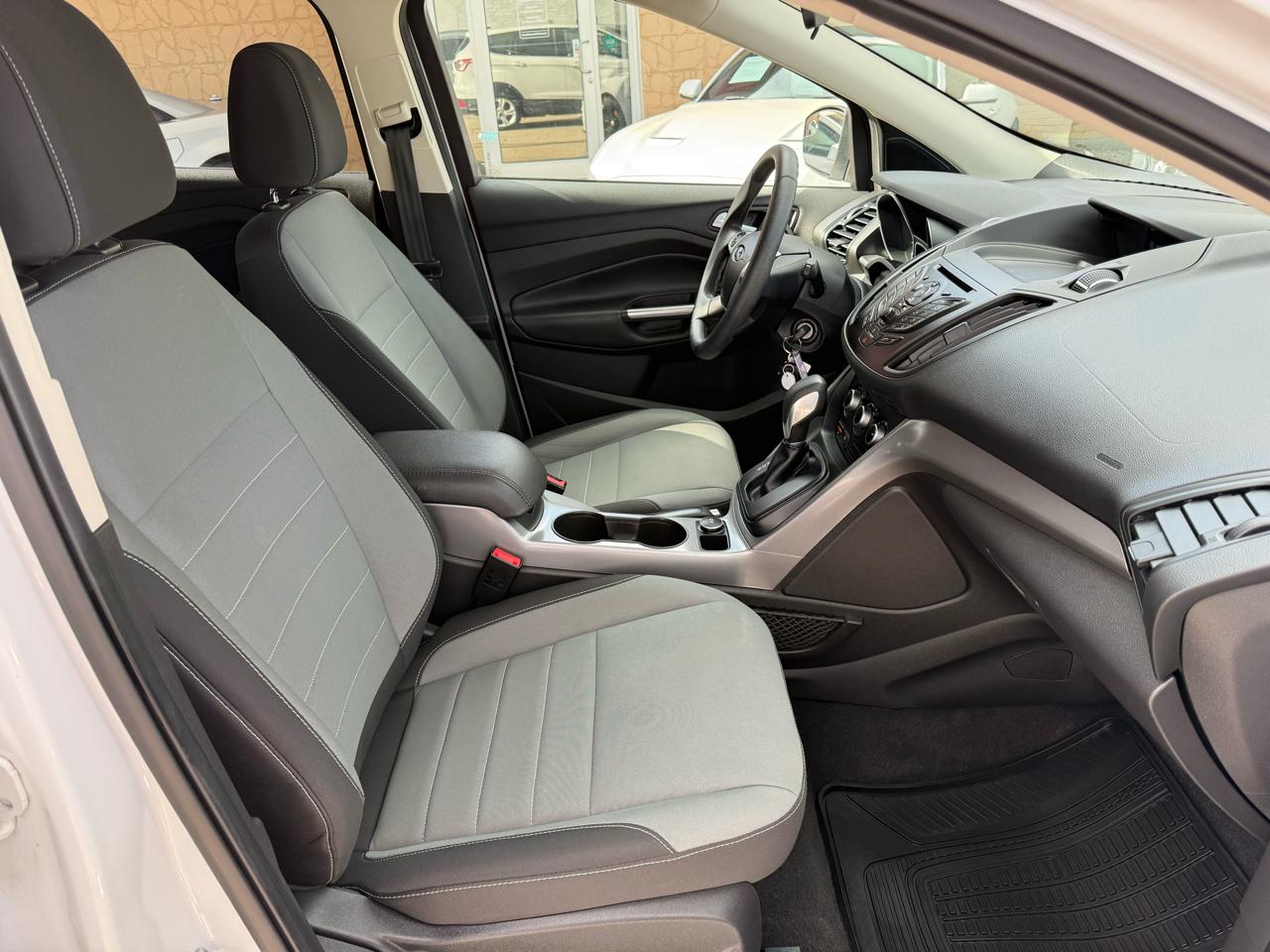 Ford Escape SE 4WD 2016