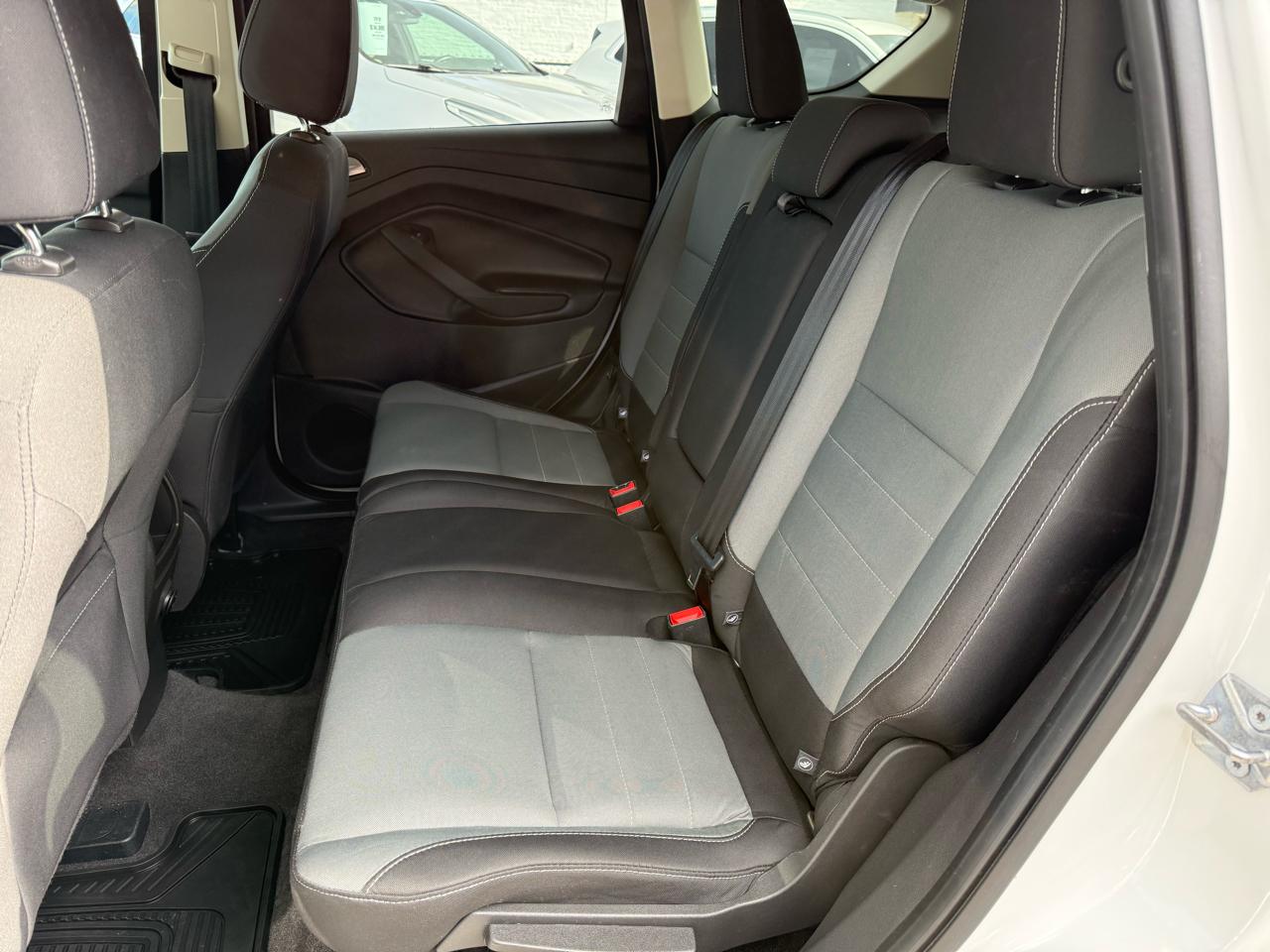 Ford Escape SE 4WD 2016