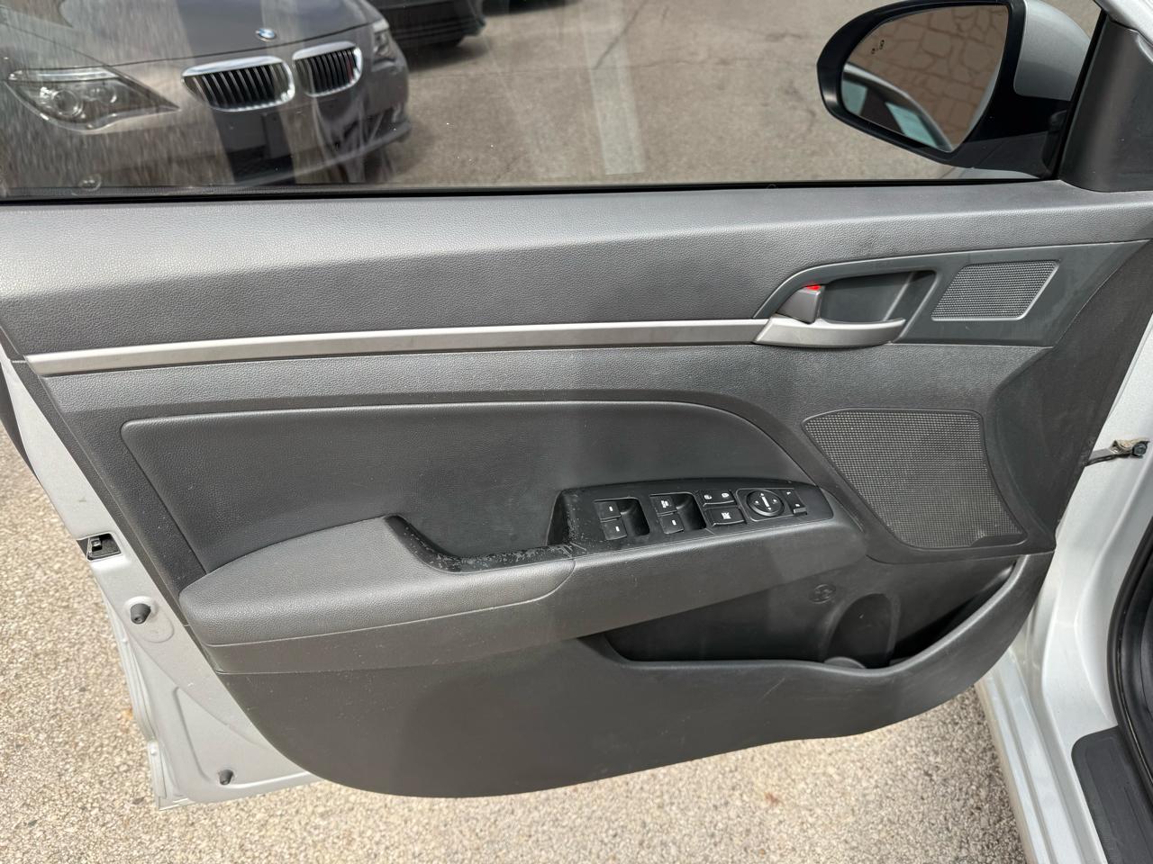 Hyundai Elantra Limited 2017