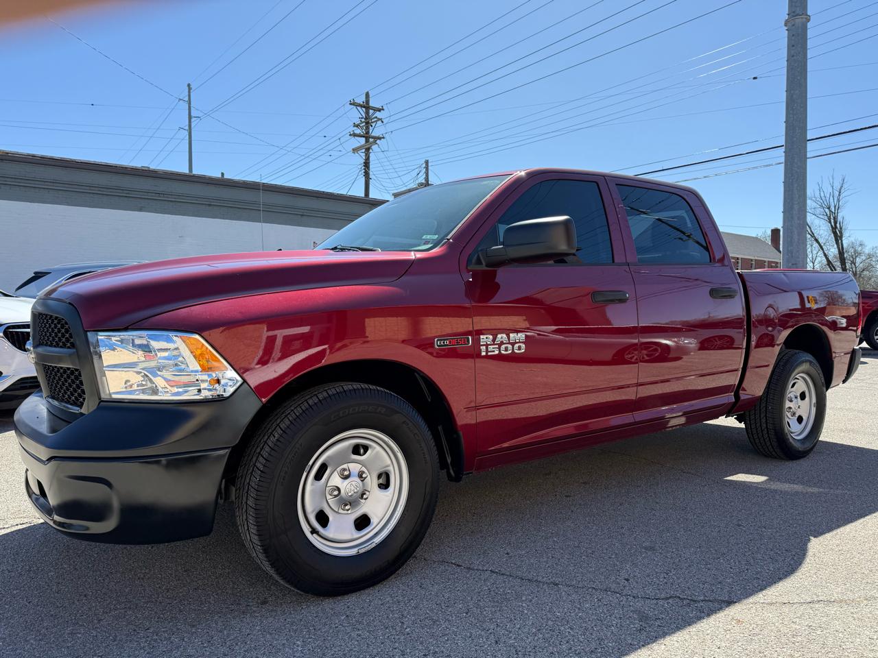 RAM 1500 Tradesman Crew Cab SWB 2WD 2015