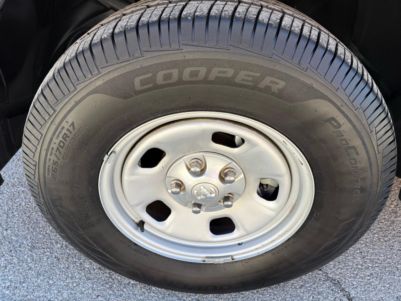 RAM 1500 Tradesman Crew Cab SWB 2WD 2015