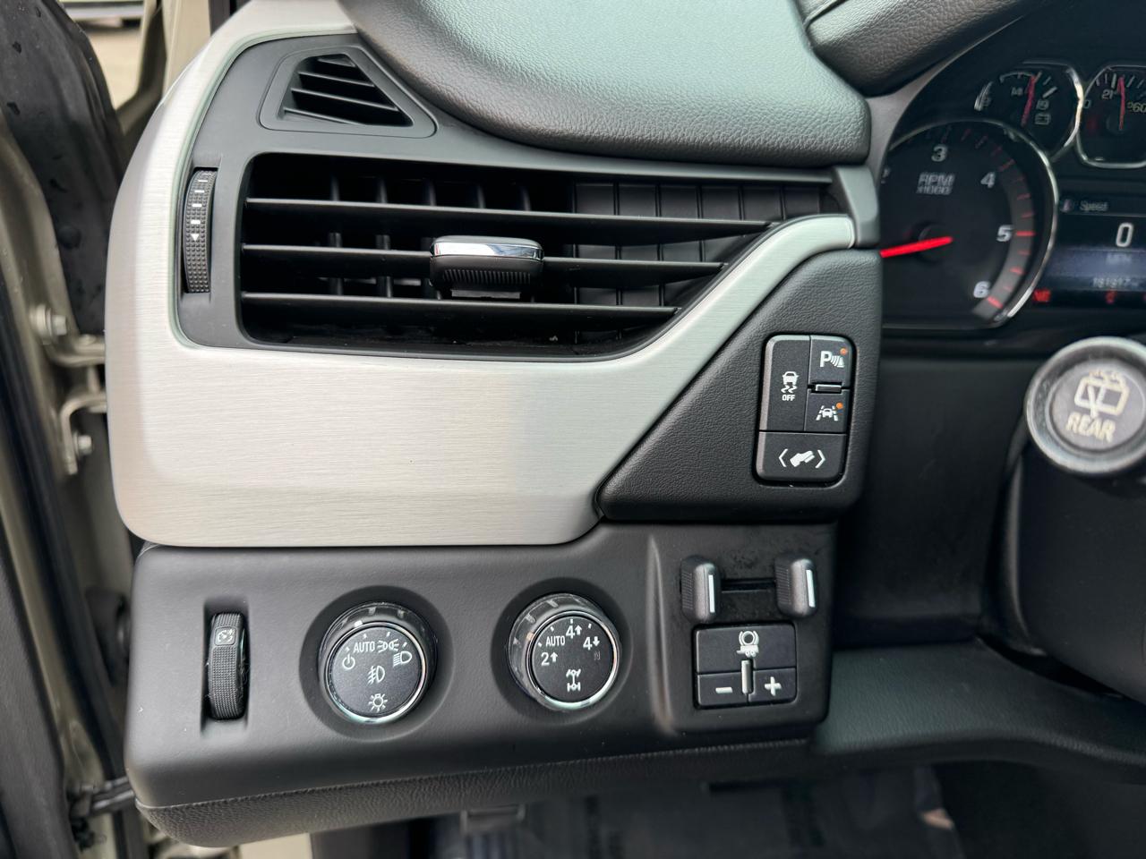 GMC Yukon SLT 4WD 2016