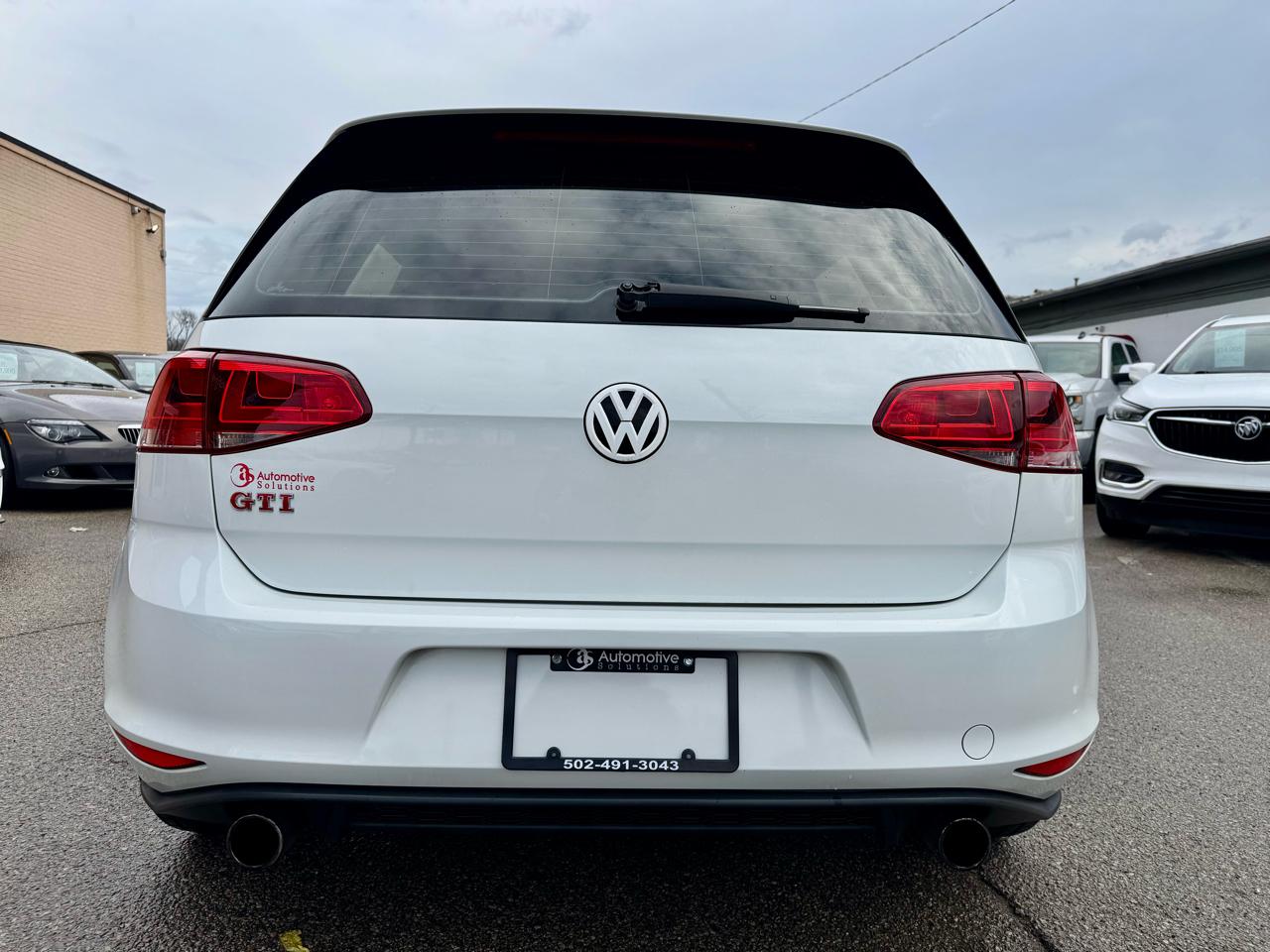 Volkswagen Golf GTI SE 6A 4-Door 2017