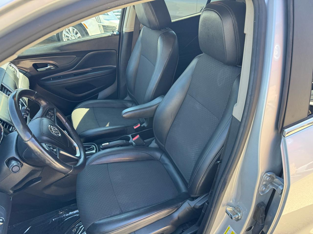 Buick Encore Preferred FWD 2021