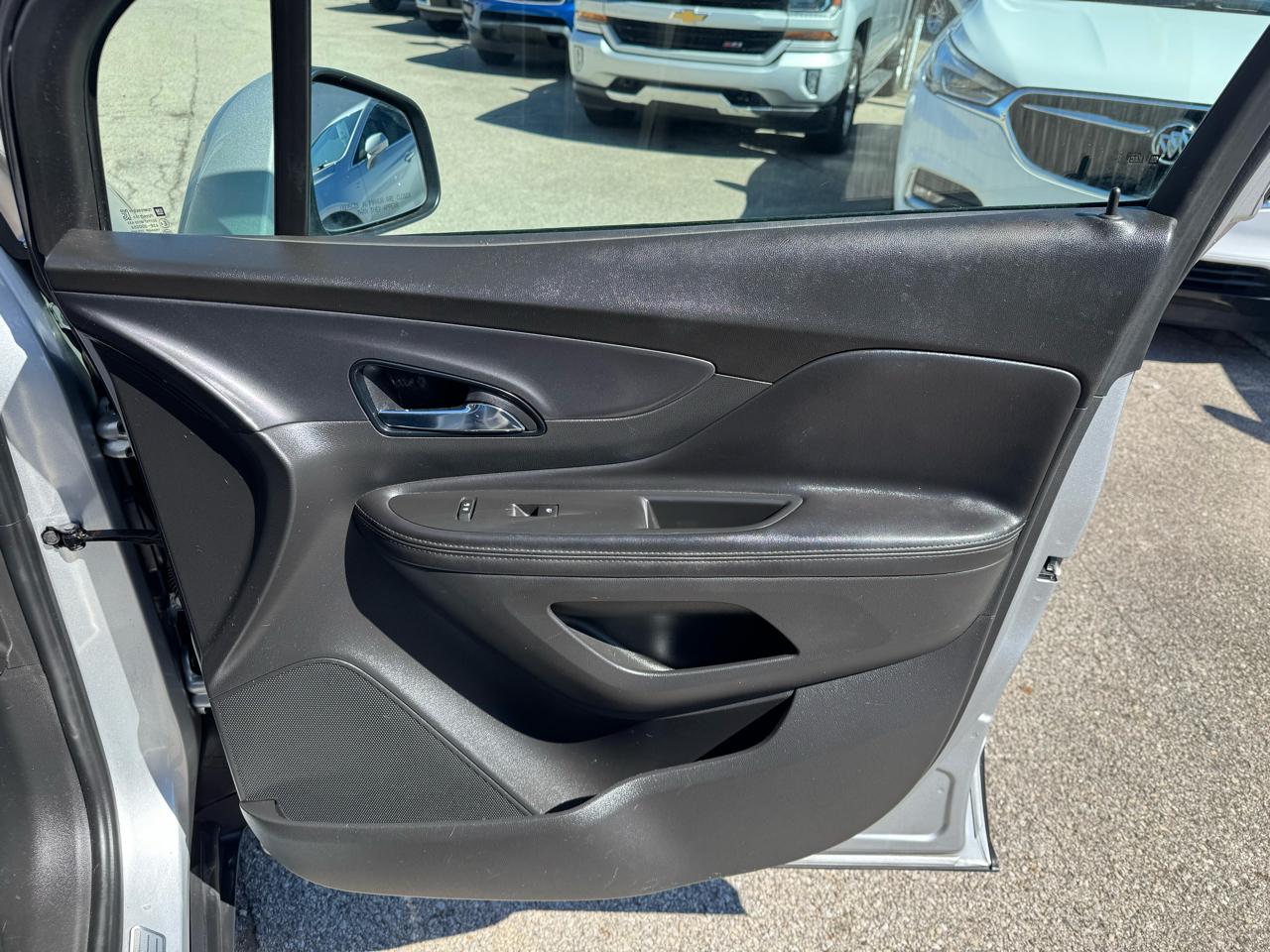 Buick Encore Preferred FWD 2021