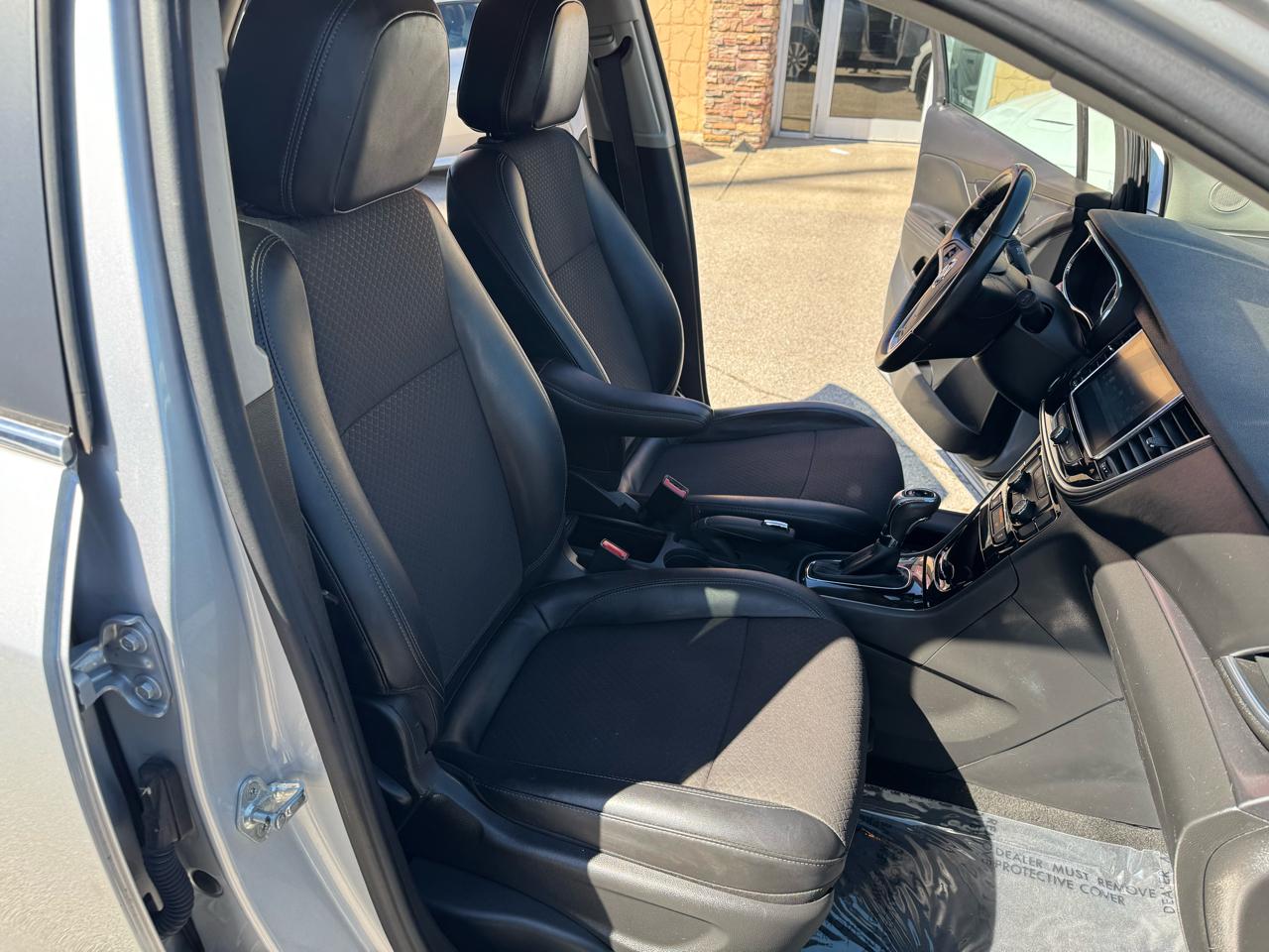 Buick Encore Preferred FWD 2021