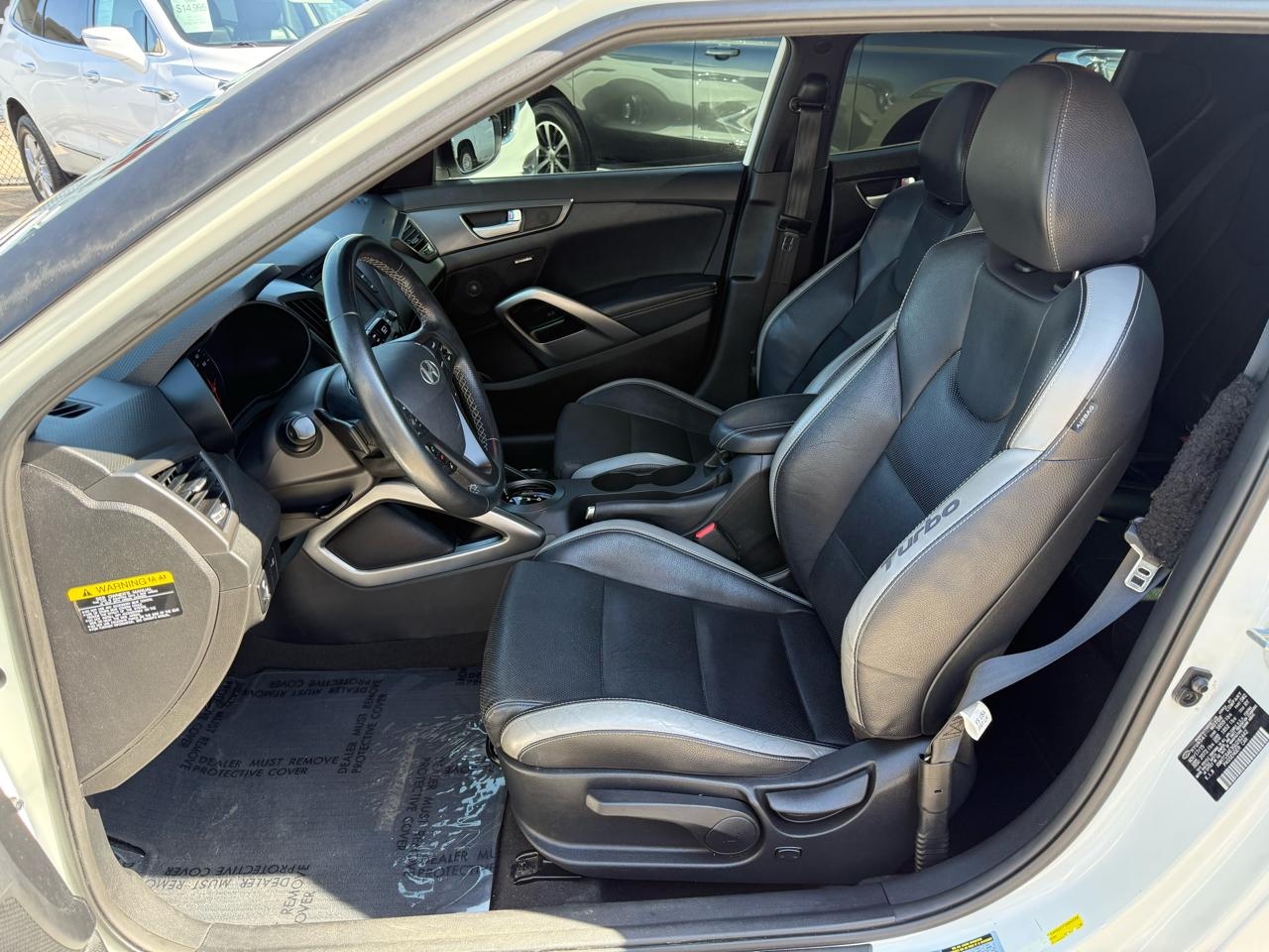 Hyundai Veloster Turbo 6AT 2016