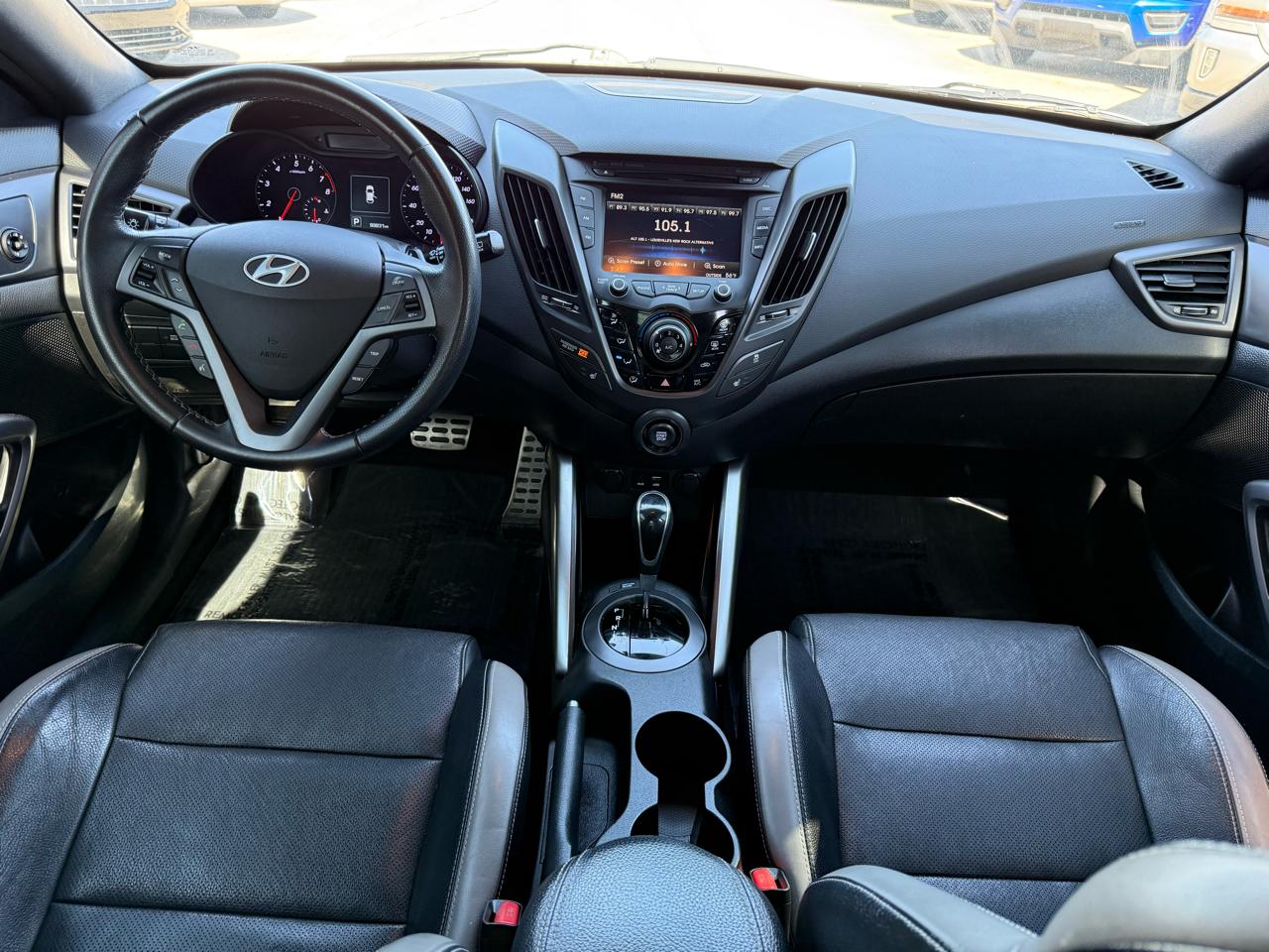 Hyundai Veloster Turbo 6AT 2016