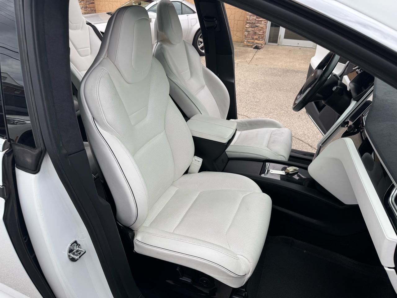 Tesla Model X P90D 2016