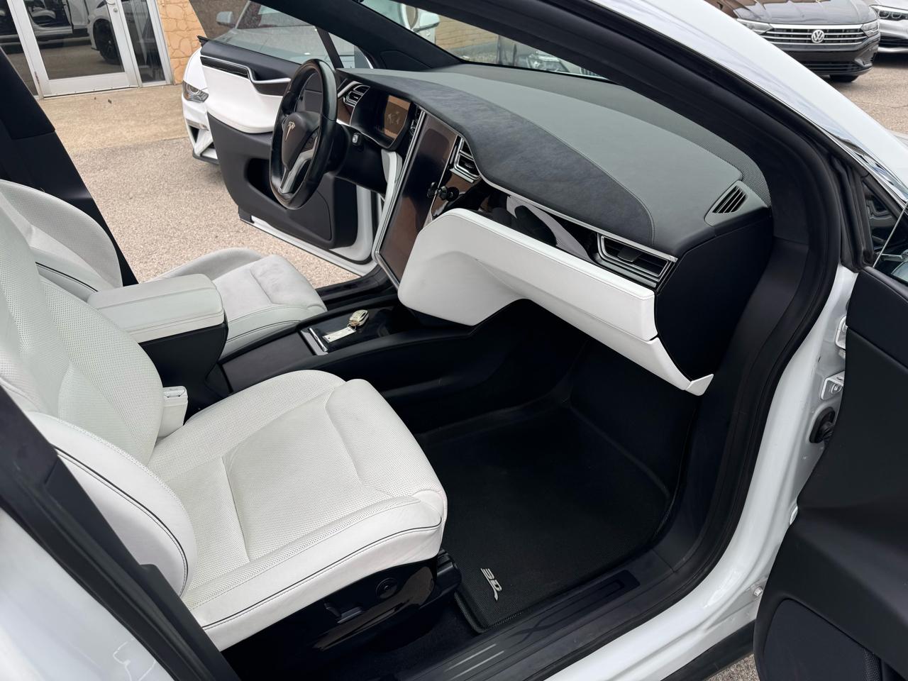 Tesla Model X P90D 2016