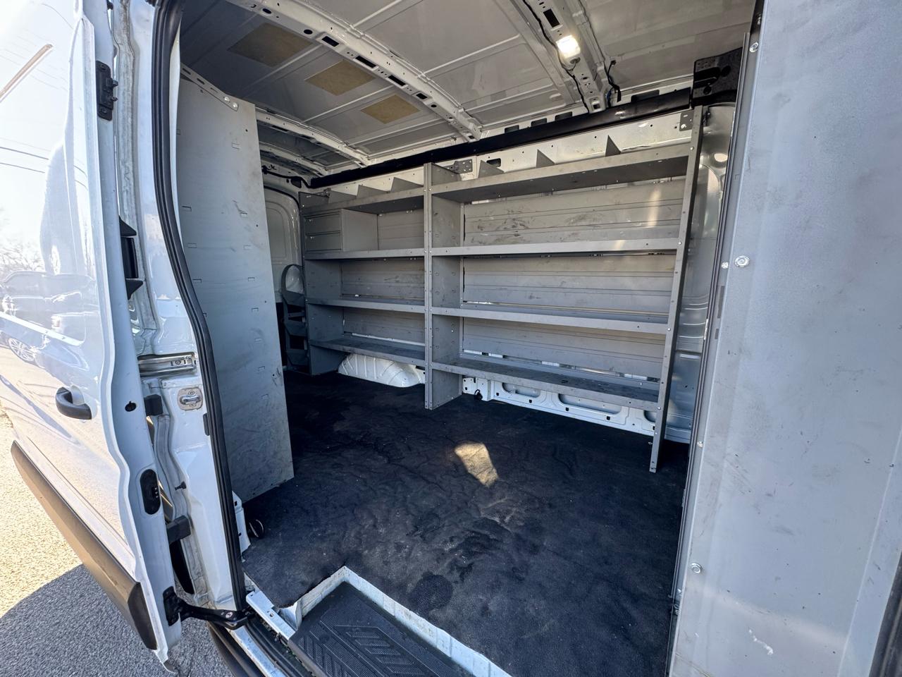 Ford Transit 250 Van Med. Roof w/Sliding Pass. 148-in. WB 2020