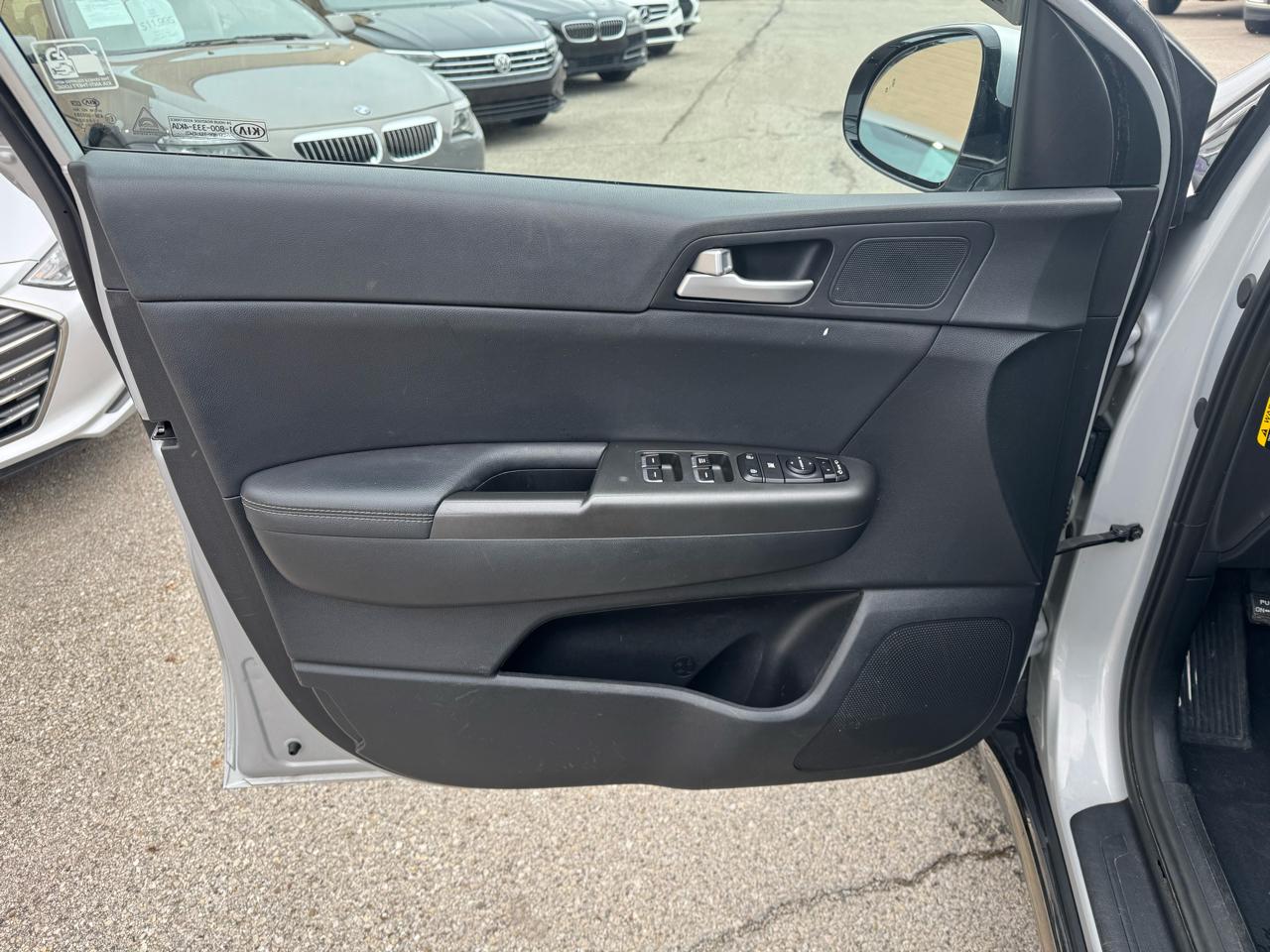 Kia Sportage S FWD 2021