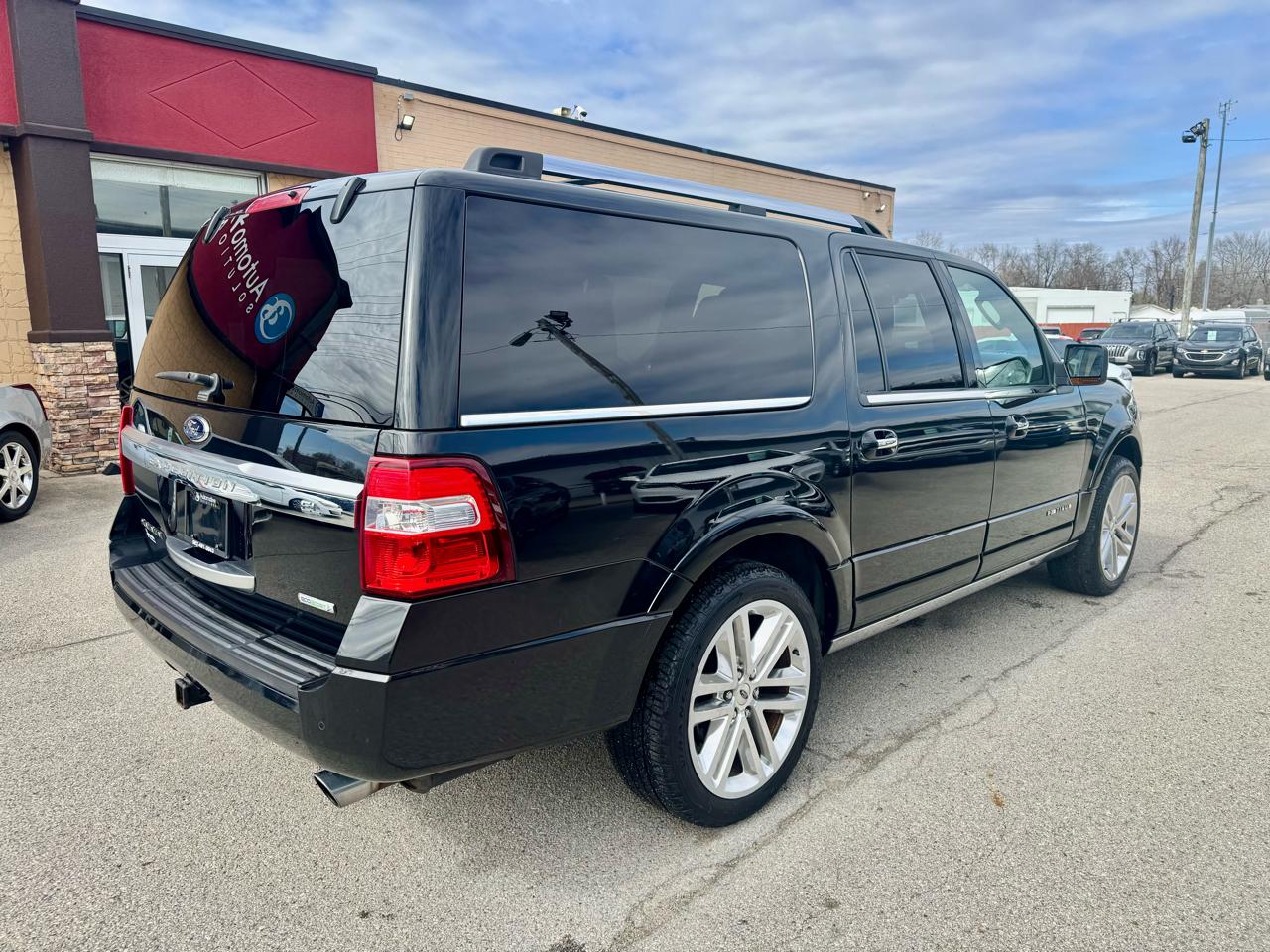 Ford Expedition EL Platinum 4WD 2015