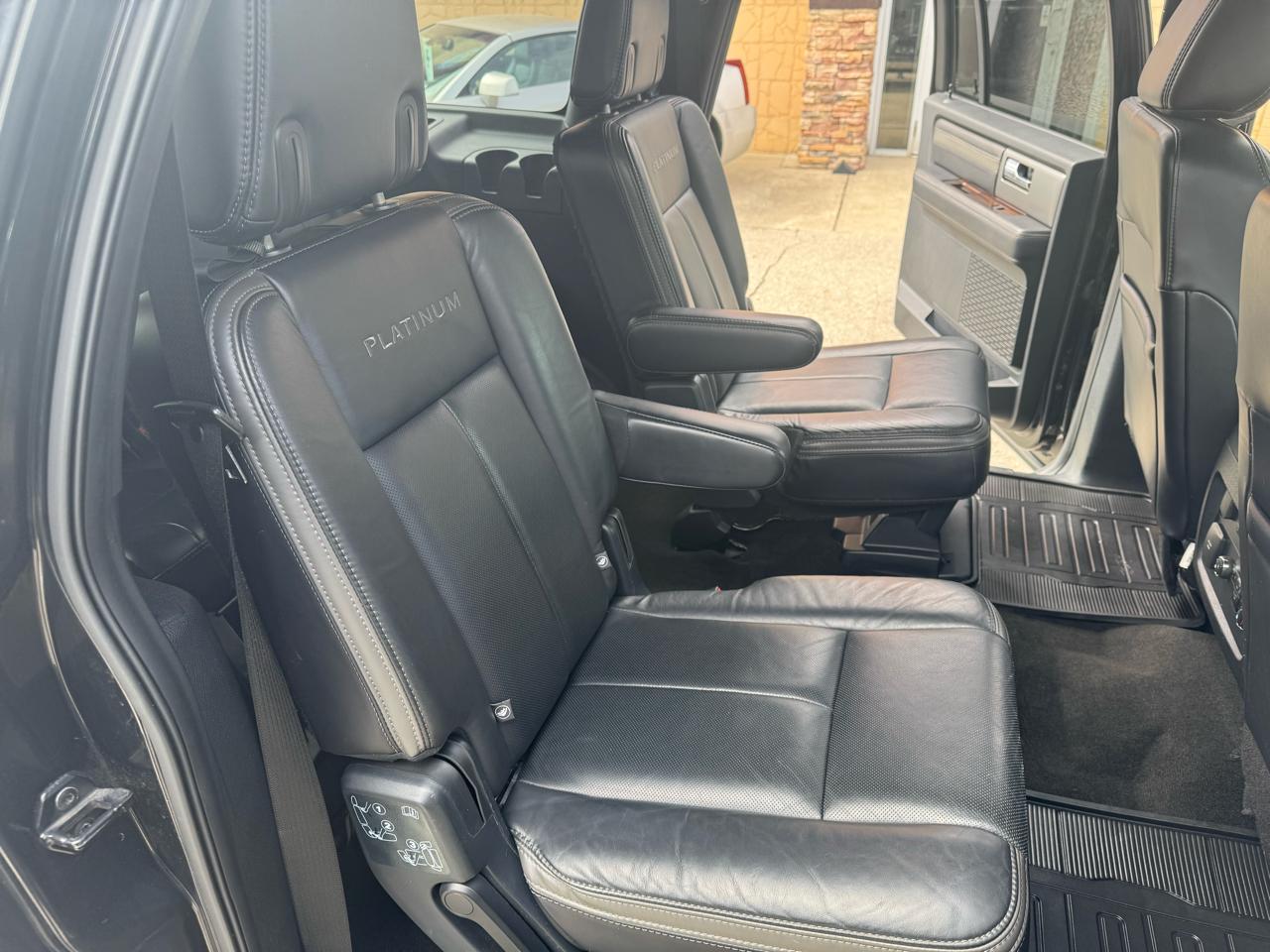 Ford Expedition EL Platinum 4WD 2015