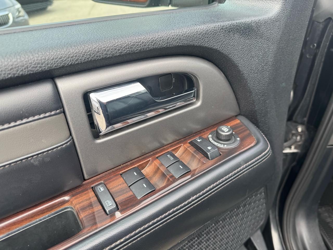 Ford Expedition EL Platinum 4WD 2015