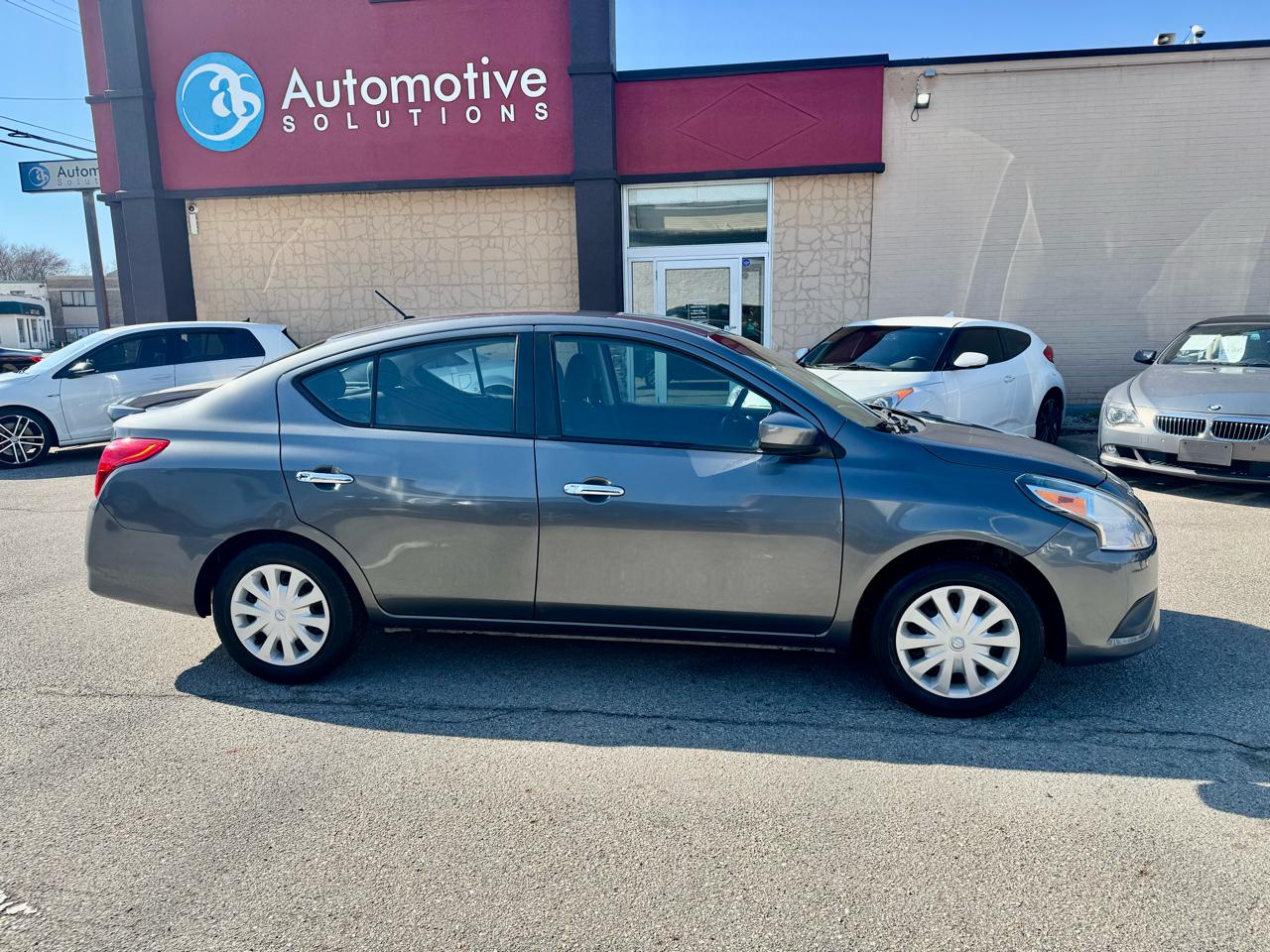 Nissan Versa 1.6 S 5M 2018